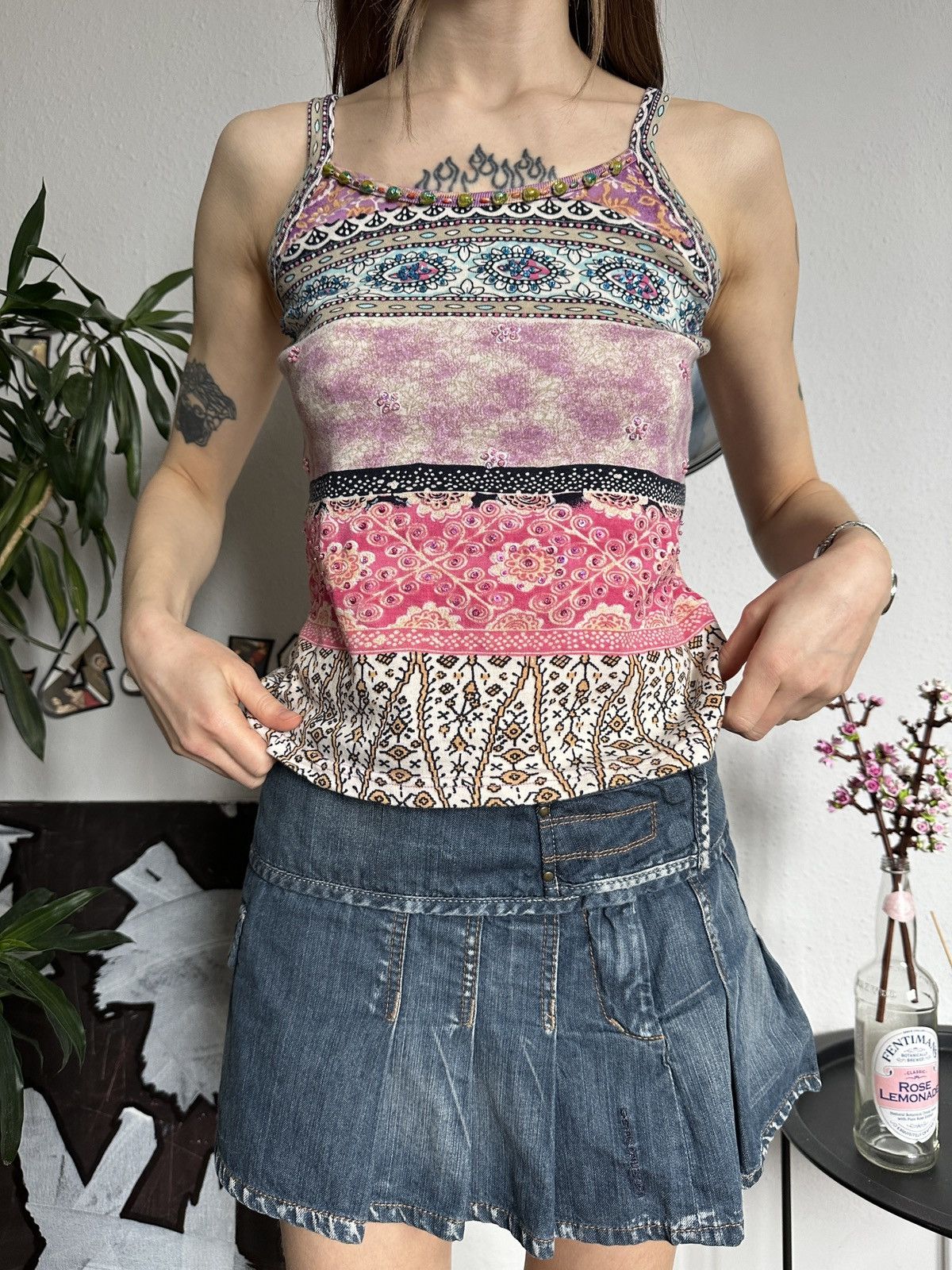 Vintage Beaded Paisley Cute Hippie Tank Top 00s Size M / US 6-8 / IT 42-44 - 1 Thumbnail