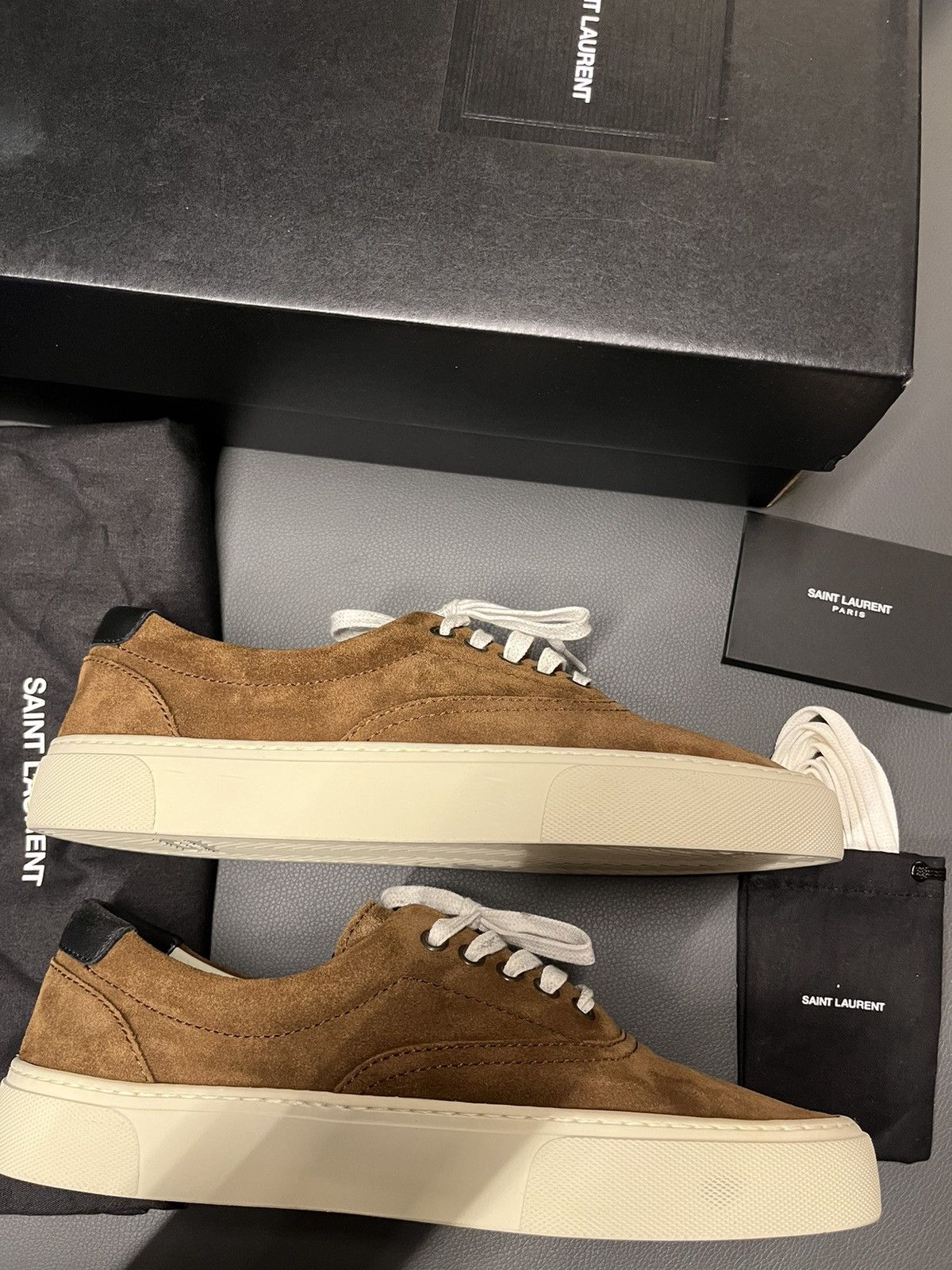 Air Jordan 1 Low Court Purple