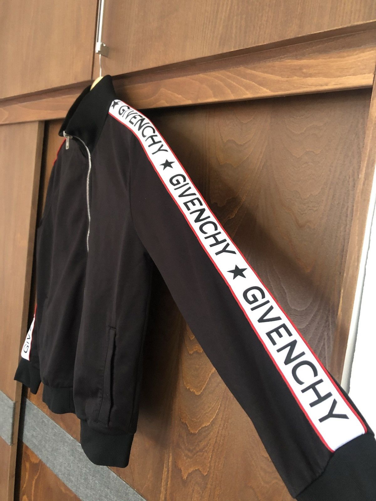 Givenchy Givenchy Black Jersey Logo Tape Trimmed Zip-Front Jacket Size US S / EU 44-46 / 1 - 4 Thumbnail