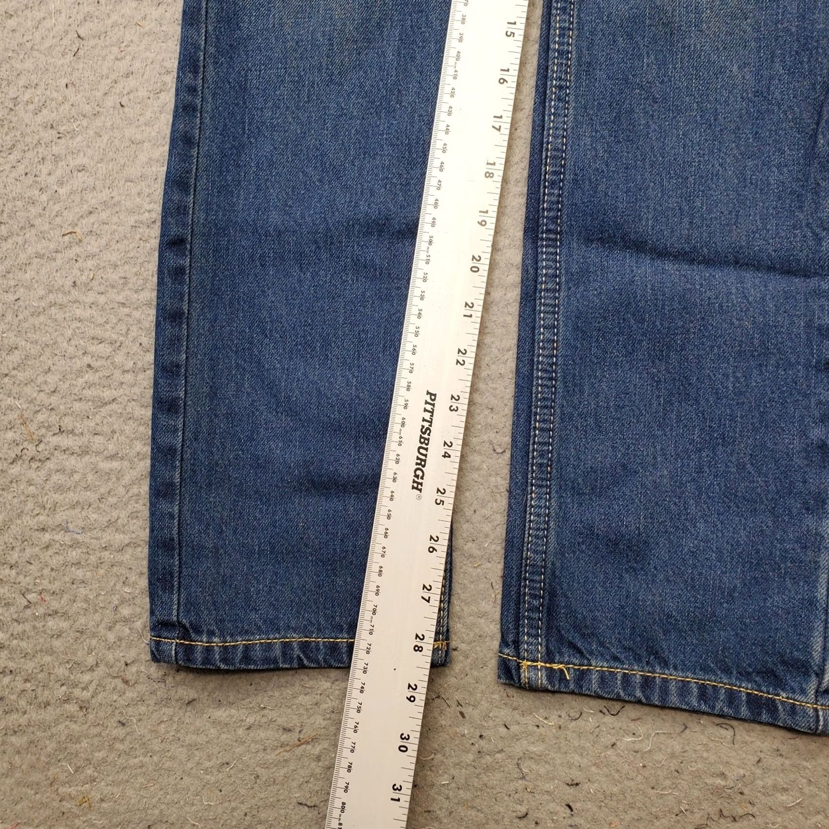 Levi's Levi's 511 Straight Jeans Womens Size 16 Blue Denim Stretch Regular 28" Waist 28.5" Inseam 5-Pocket Distressed? No Red Tab Vintage: No Size 38" / US 16 / IT 52 - 4 Thumbnail