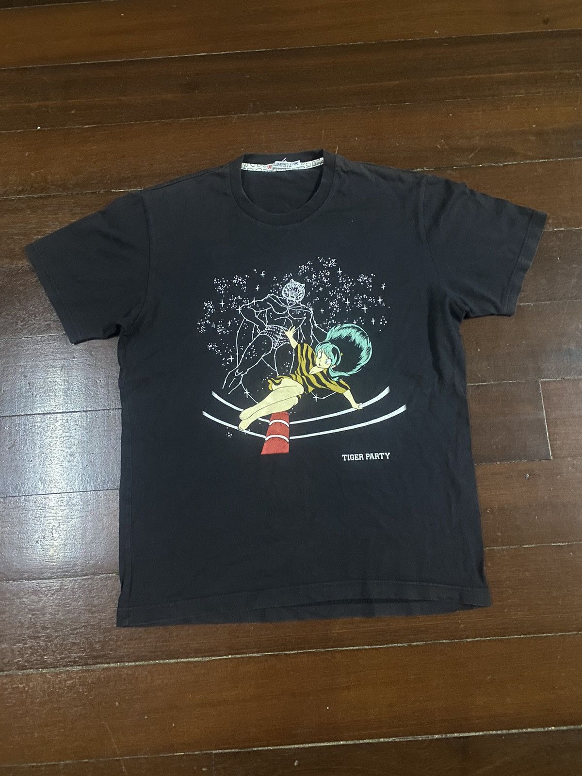 Anime × Japanese Brand × Vintage Vintage uniqlo X urusei yatsura lum invader tiger party Size US L / EU 52-54 / 3 - 4 Thumbnail