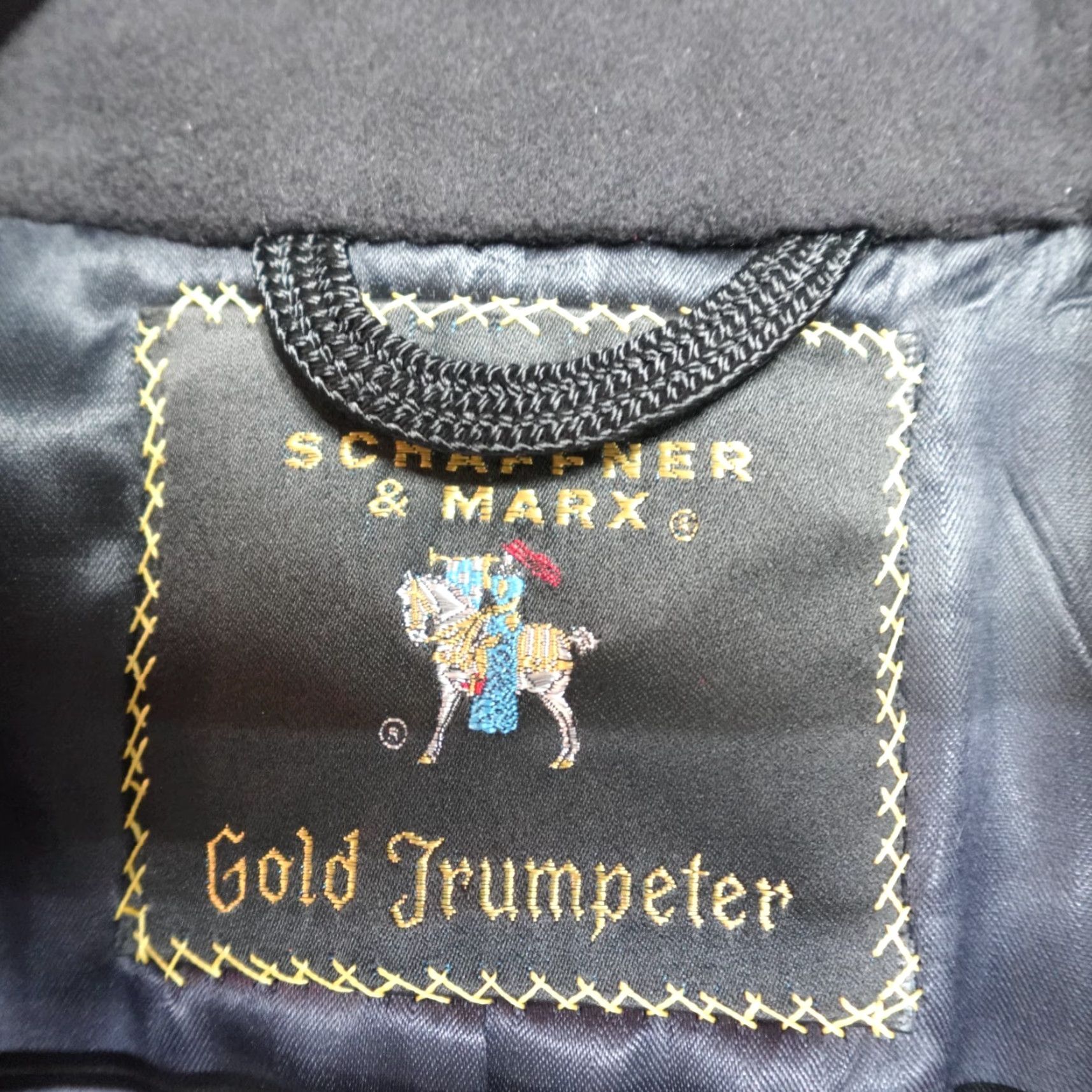 Hart Schaffner Marx VINTAGE Hart Schaffner Marx Overcoat Jacket 46 Black Solid Wool Gold Trumpeter Mens Size US S / EU 44-46 / 1 - 3 Thumbnail