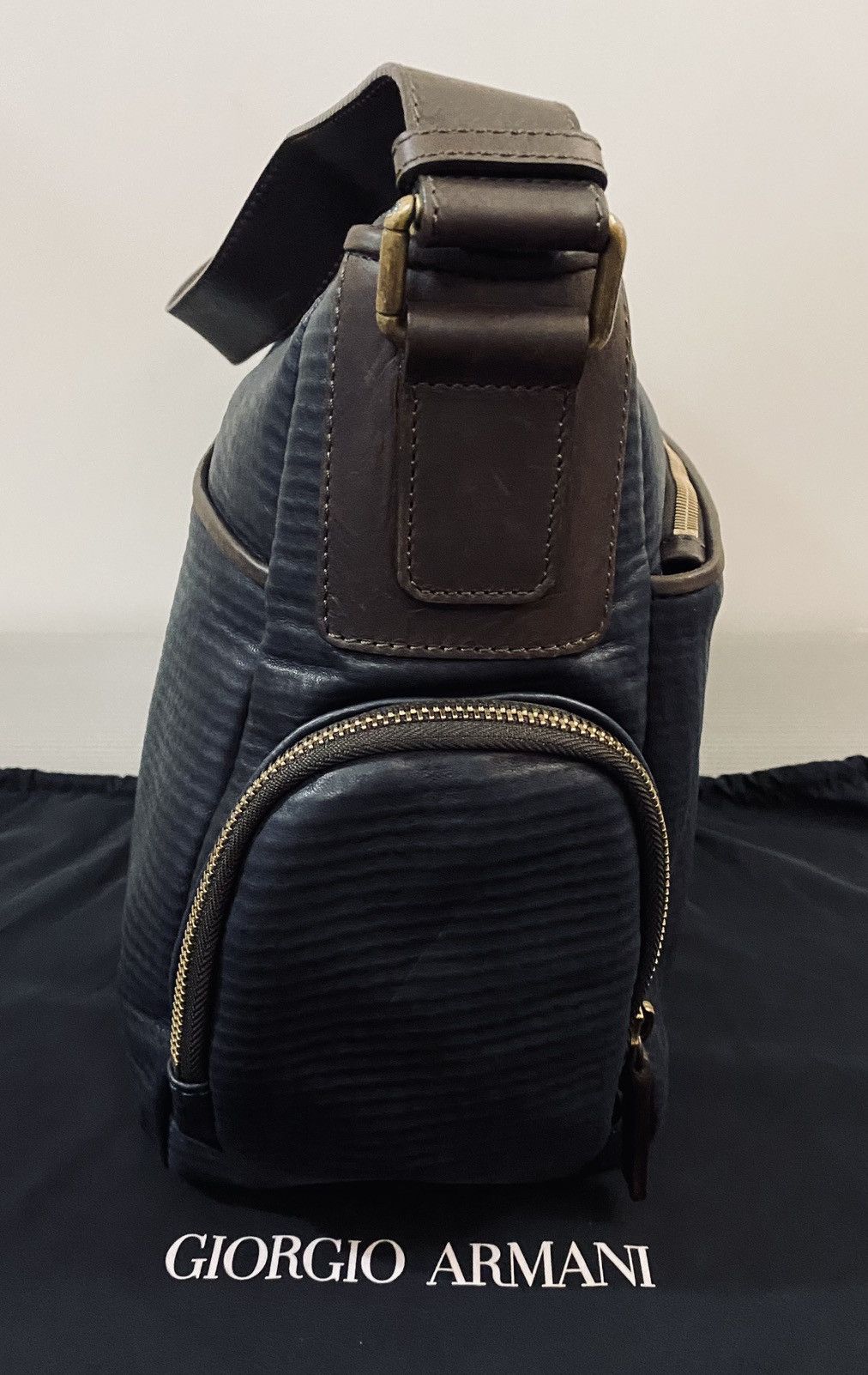 Giorgio Armani GA 🇮🇹 dk bleu dimpled lambskin carry on travel bag unisex NEW Size ONE SIZE - 6 Thumbnail