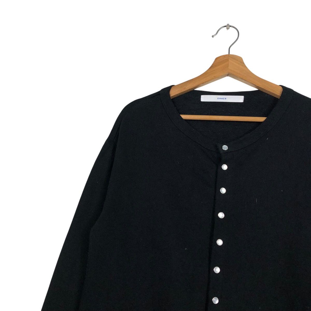 Japanese Brand OMNES Classic Black Knitwear Button Cardigan Issey Miyake Size US M / EU 48-50 / 2 - 8 Thumbnail