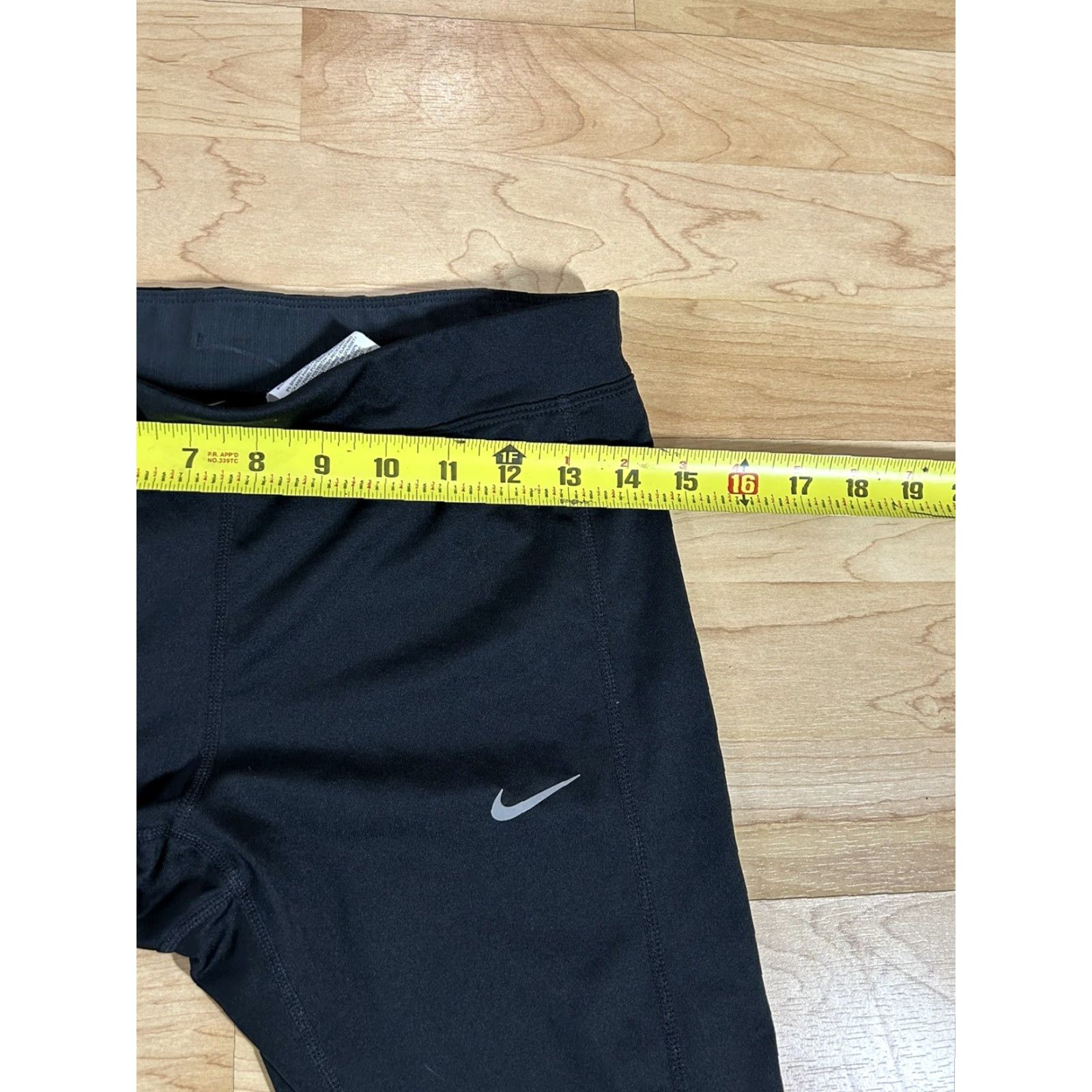 Nike Nike Leggings Womens Black Cropped Dri-Fit Swoosh Logo Medium Size 32" / US 10 / IT 46 - 4 Thumbnail