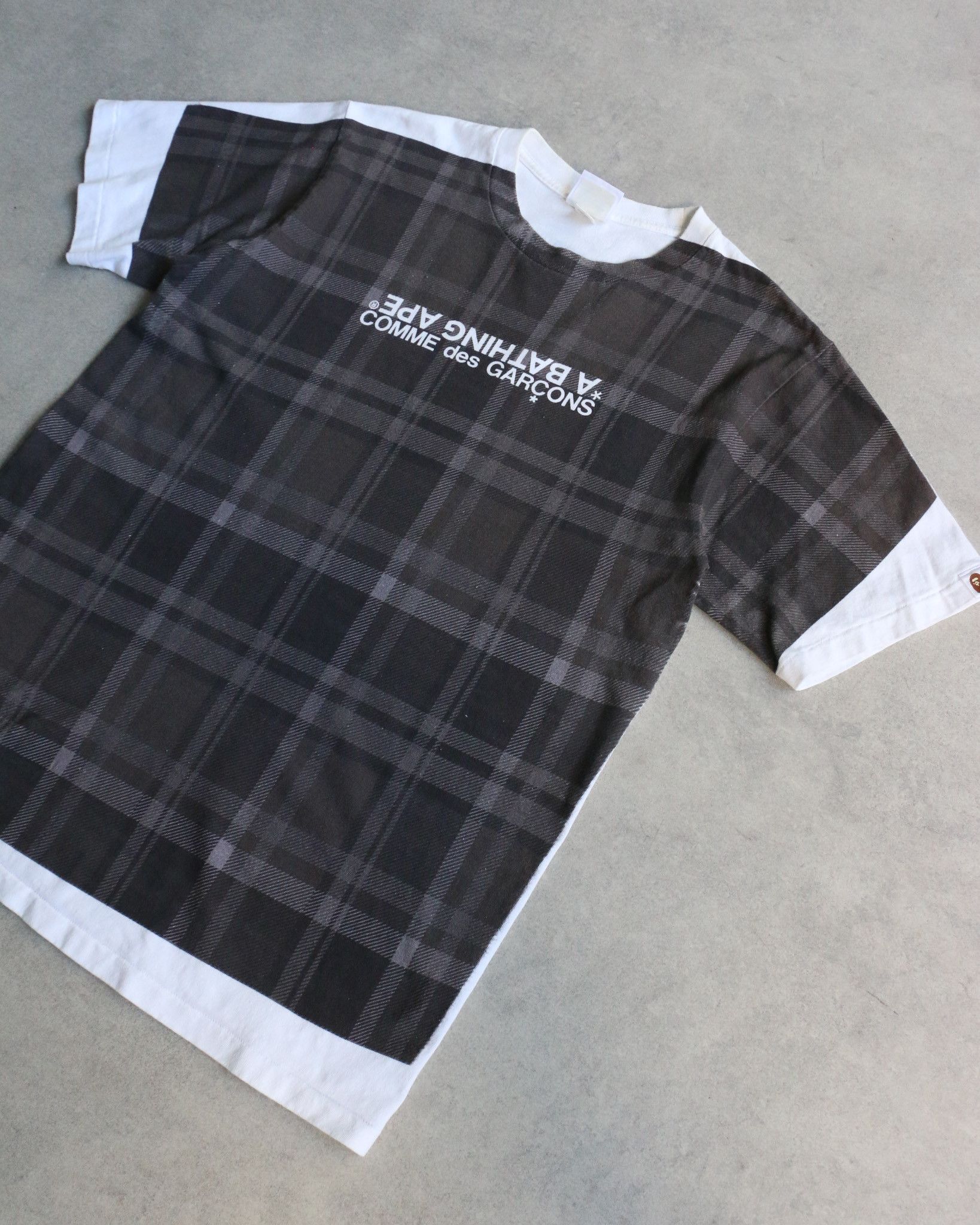 Bape × Comme des Garcons Bape Comme Des Garcons Trompe O'eil Tee Size US M / EU 48-50 / 2 - 2 Thumbnail