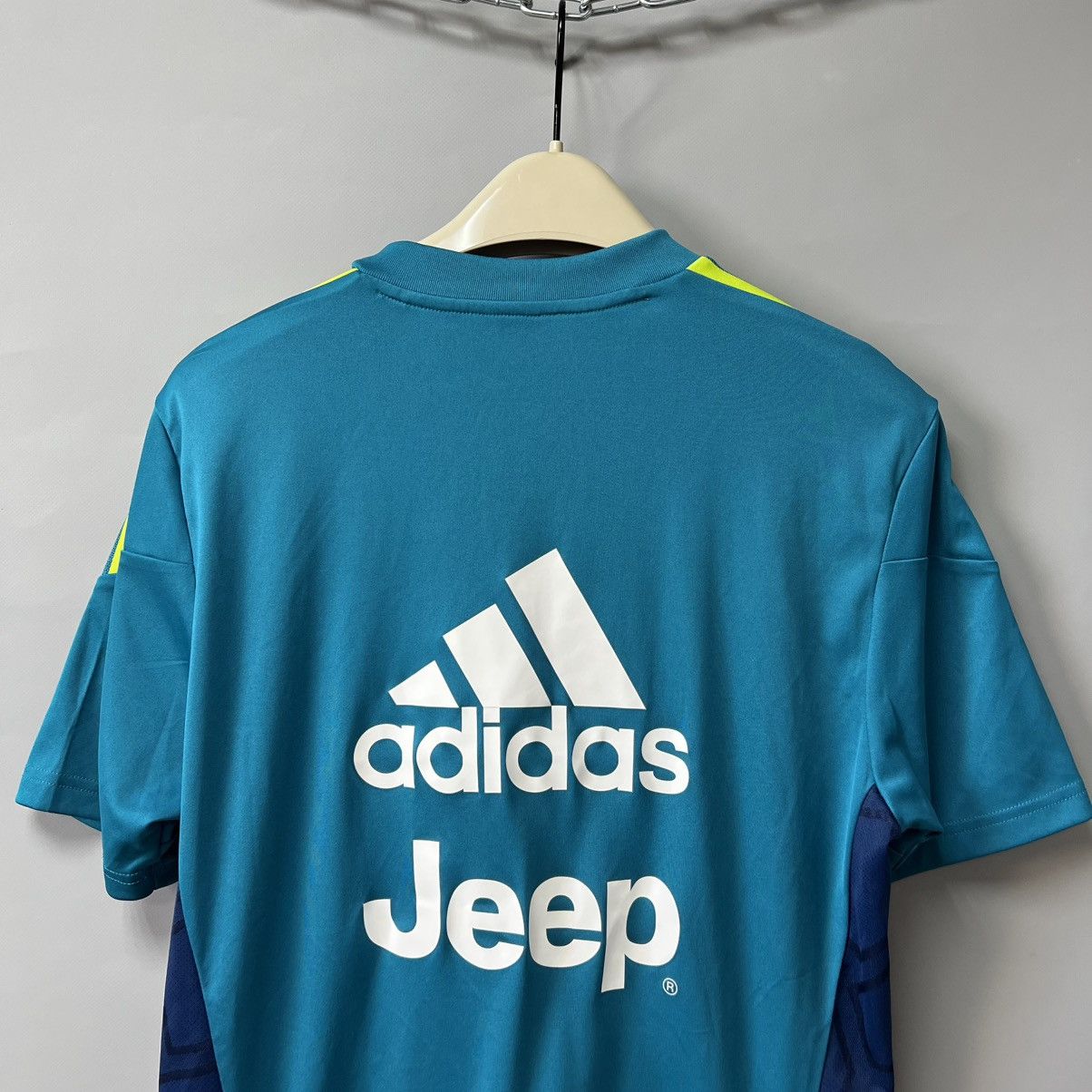 Adidas Adidas Juventus FC Football Soccer Jersey T Shirt Men’s M Size US M / EU 48-50 / 2 - 11 Thumbnail