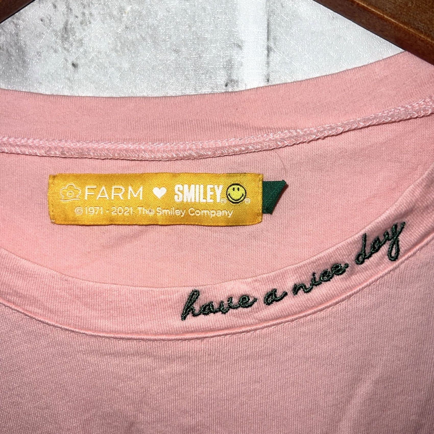 Pinko VINTAGE Far. Smiley Pink T-Shirt Womens Size S Size S / US 4 / IT 40 - 3 Thumbnail