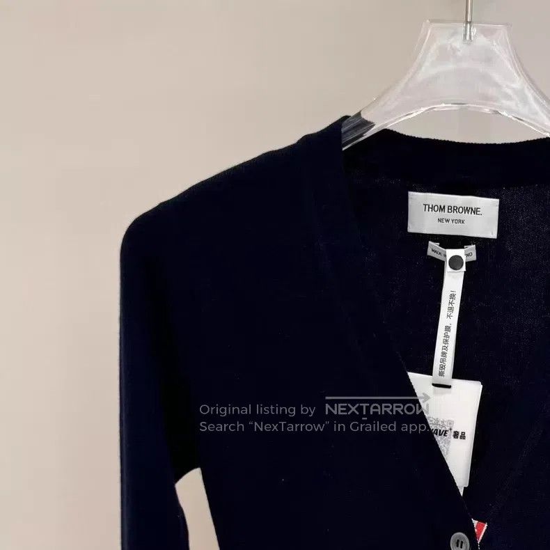 Thom Browne Thom Browne Classic Four Stripe Cashmere Cardigan Size XS / US 0-2 / IT 36-38 - 5 Thumbnail