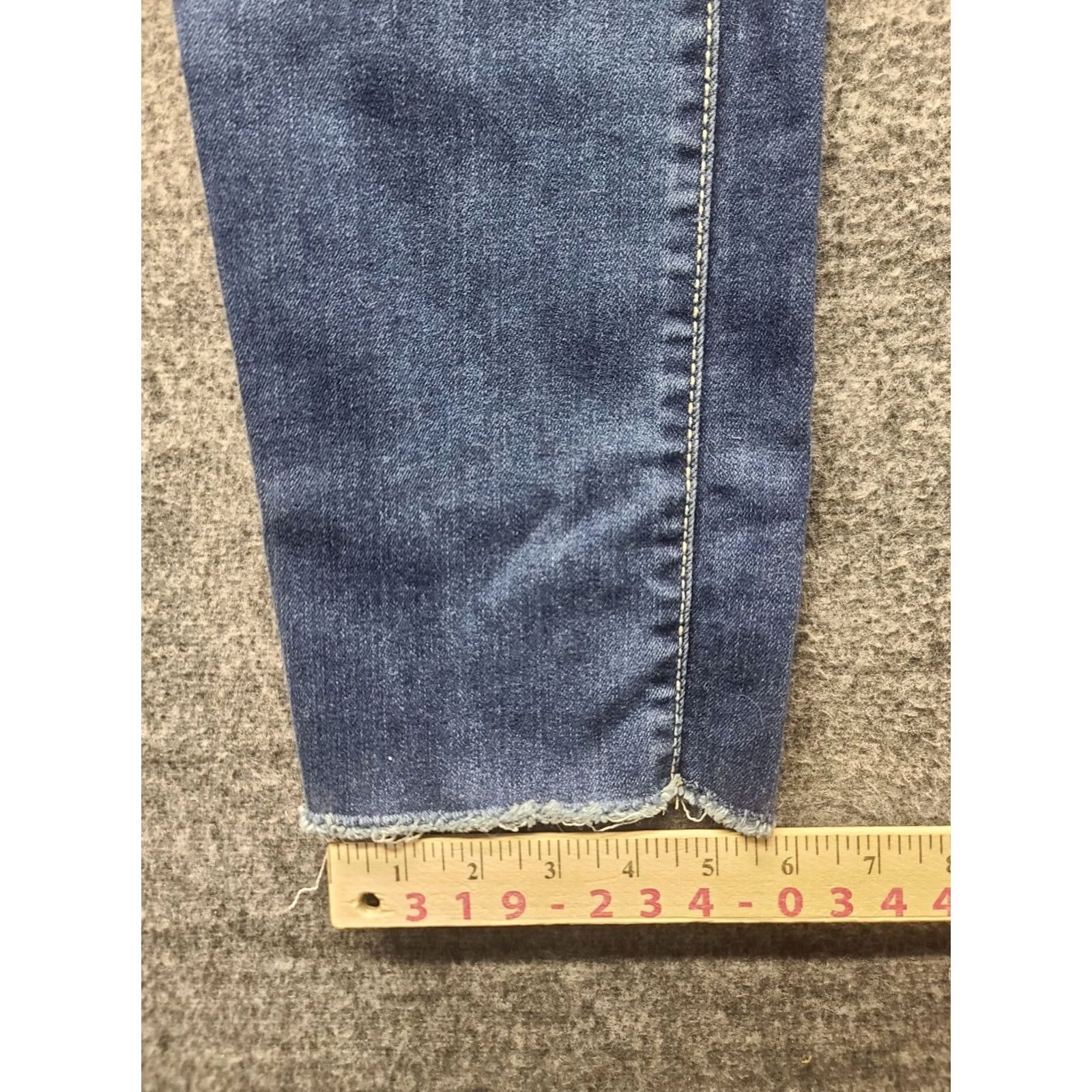 Vintage Judy Blue Jeans Womens 29x33 Straight Fit Ankle Mid Rise Distressed Raw Hem Denim Blue Jeans Size 29" - 7 Thumbnail