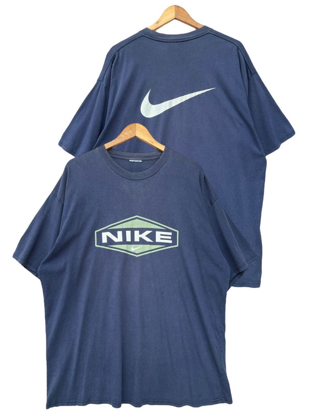 Nike Vintage 90s Nike Backhit spellout Baggy Boxy Sunfaded Tees Size US L / EU 52-54 / 3 - 1 Thumbnail