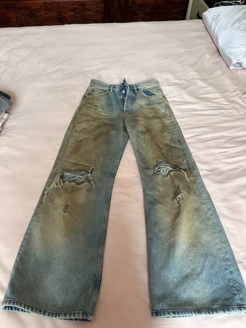 Acne Studios Acne Studios Distressed Denim Jeans - dmc Size US 26 / EU 42 - 1 Thumbnail