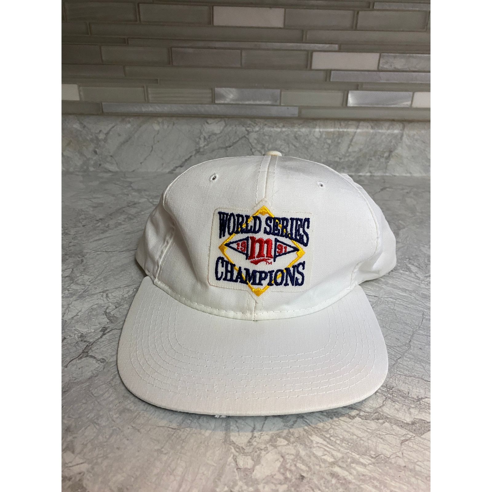 New Era Vintage Minnesota Twins 1991 World Series Champs Snapback Size ONE SIZE - 2 Thumbnail