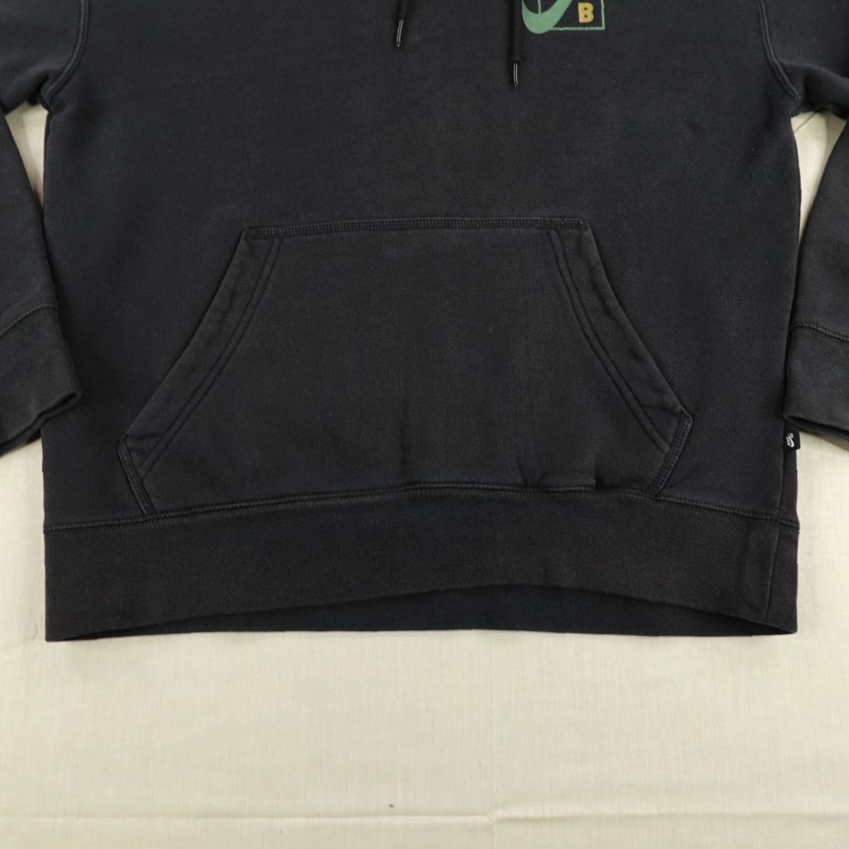 Nike Nike SB Hoodie Mens Small Black Swoosh Pullover Sweatshirt Big Logo Regualr Fit Knit Cotton Polyester Size US S / EU 44-46 / 1 - 4 Thumbnail