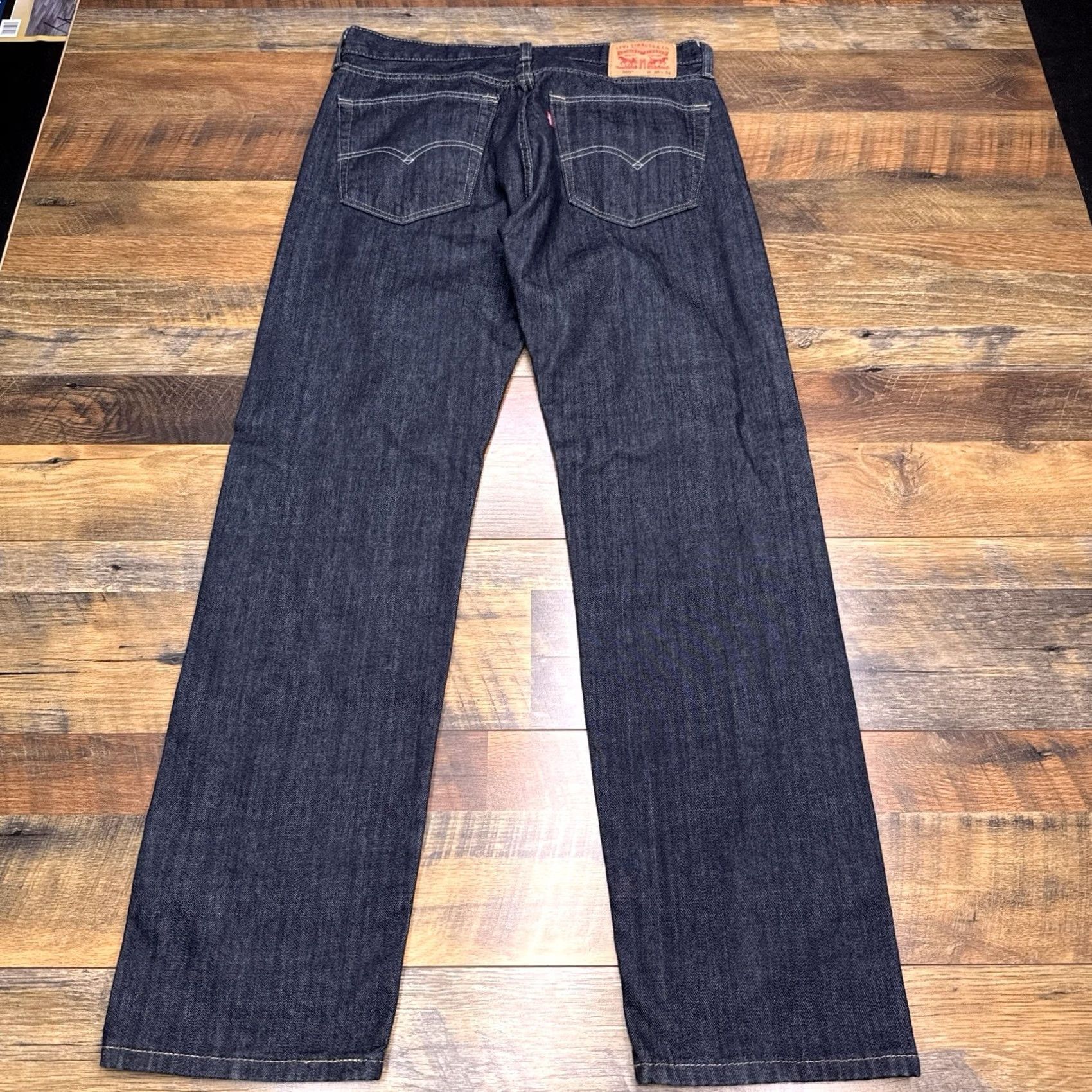Levi's Levi's 505 Jeans Mens 36x34 Straight Regular Mid Rise Denim Blue 5-Pocket Belt Loops Cotton Regular Inseam 34 Size US 36 / EU 52 - 3 Thumbnail