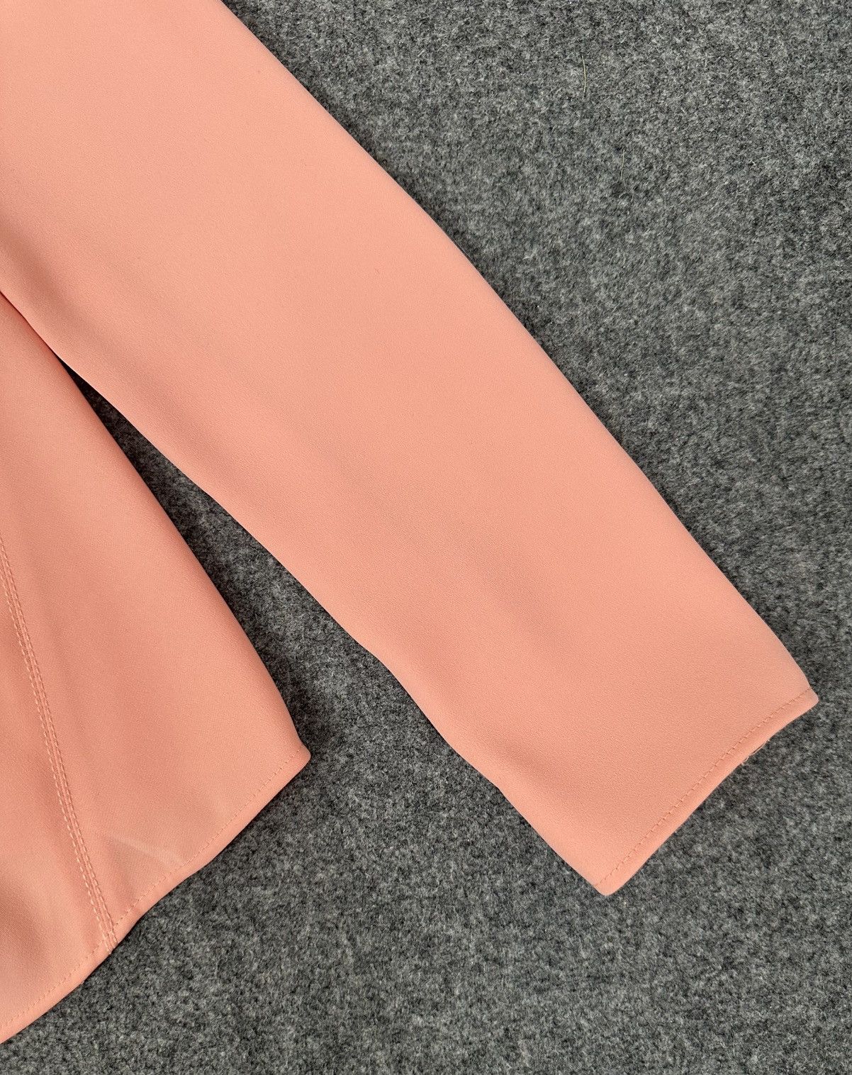 Balenciaga Balenciaga S/S15 Pleated Polyester Peach Long Sleeve Blouse Size XS / US 0-2 / IT 36-38 - 5 Thumbnail