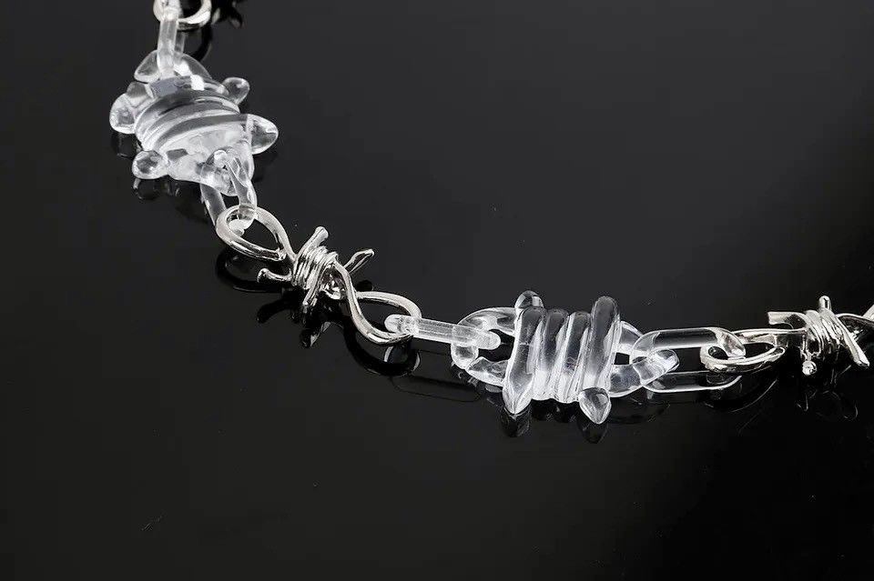 Vintage Acrylic Spike Thorns Necklace Size ONE SIZE - 2 Thumbnail