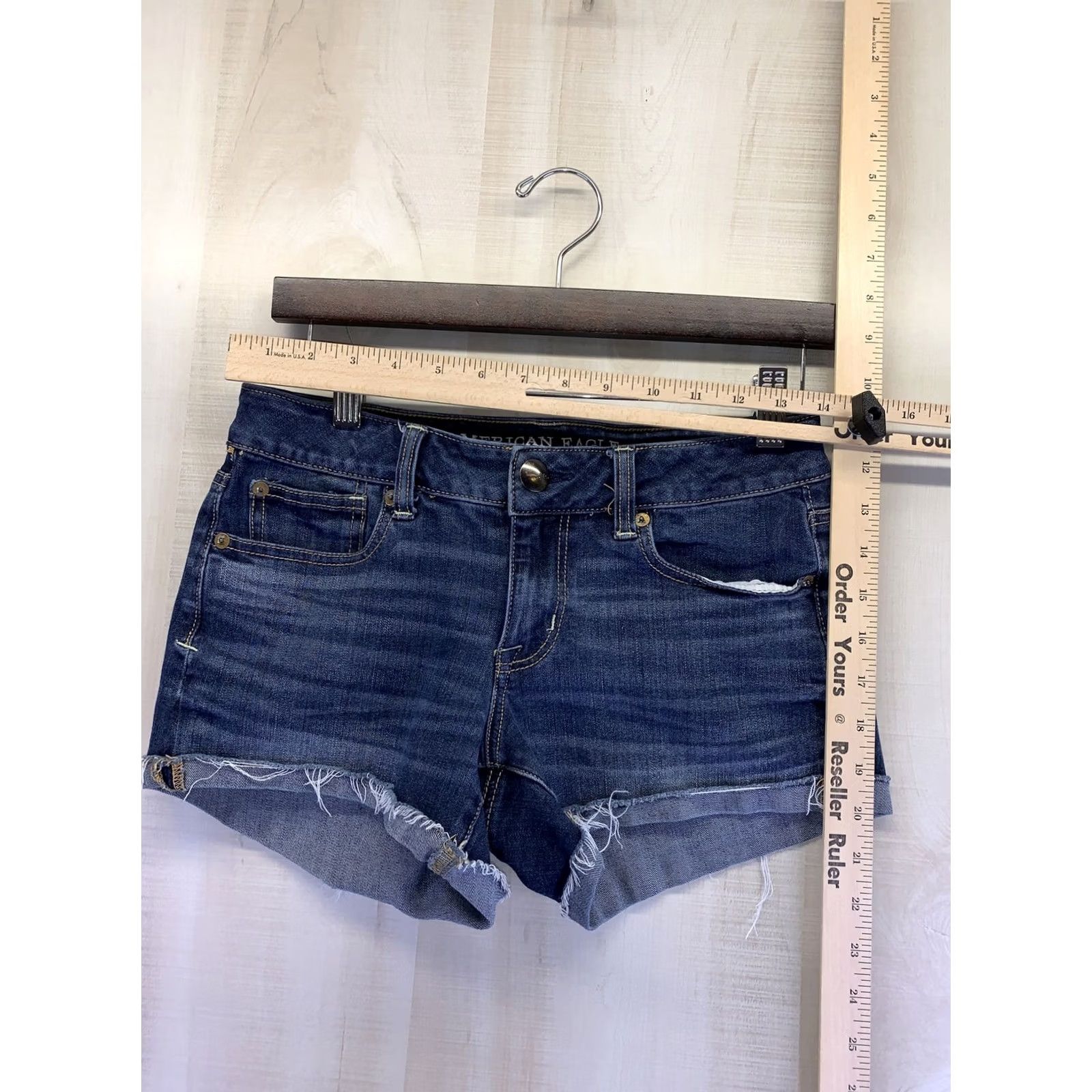 American Eagle Outfitters American Eagle Outfitters Super Stretch Shortie Womens Size 4 Cuffed Denim Jean Shorts-6544 Blue 5-Pocket Design Casual Beach Walking Womens Shoes? Size 27" / US 4 / IT 40 - 2 Thumbnail