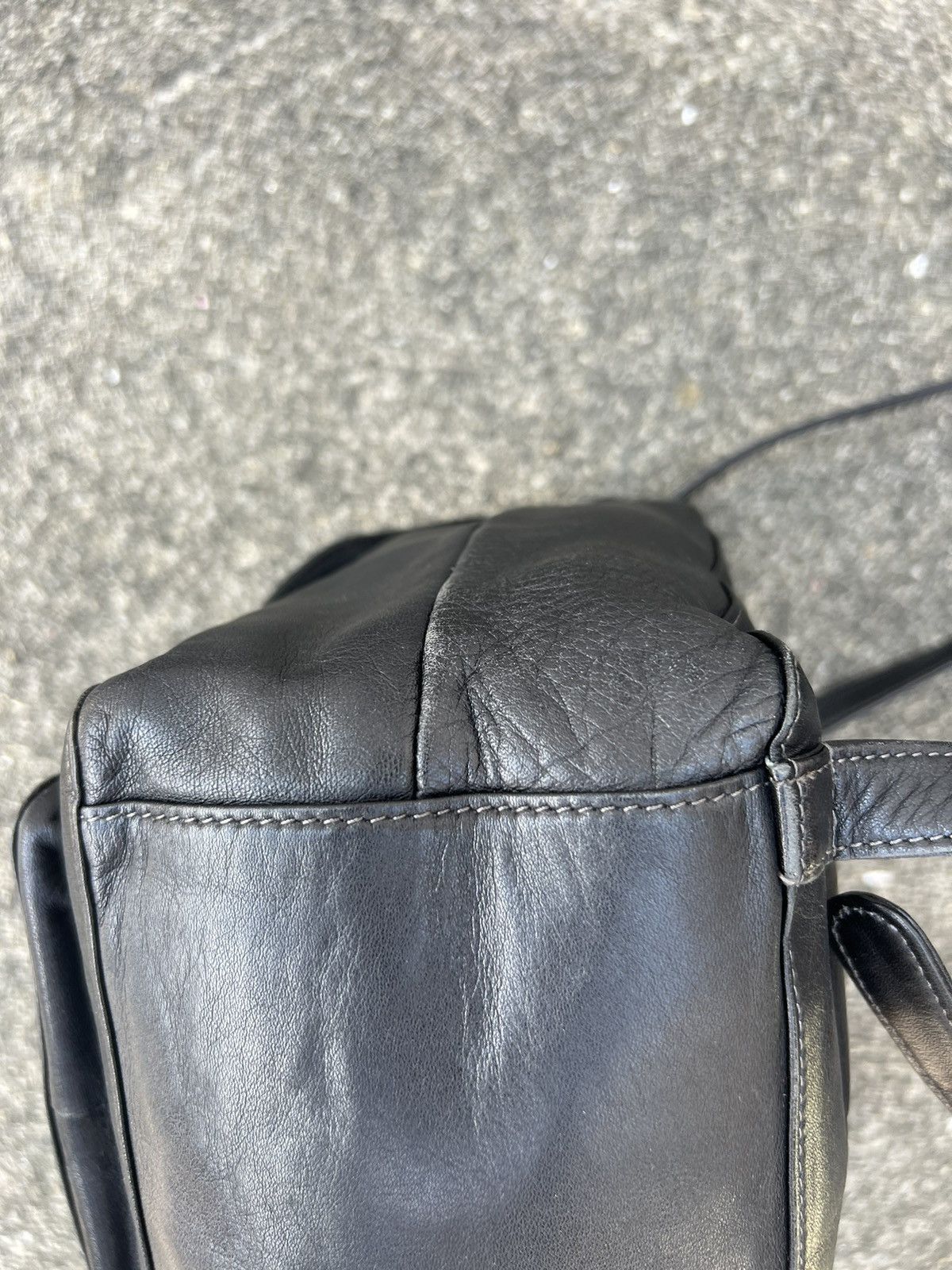 Leather Vintage 80s 90s Norma Kamali Patina Black Leather Backpack Size ONE SIZE - 12 Thumbnail