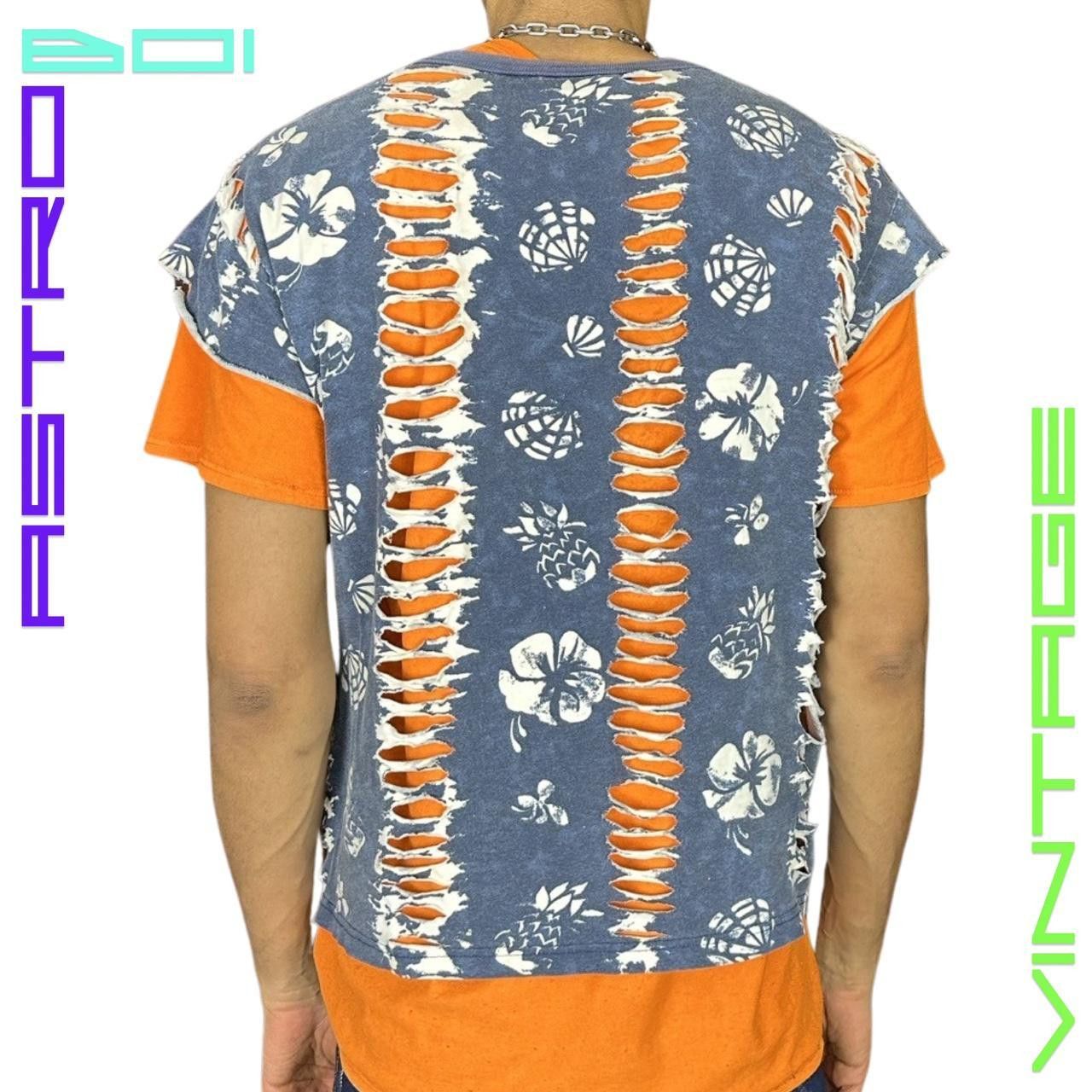 Other × Vintage ASTROBOI* PRINTED SHELLS BLUE TANK TOP _ MEDIUM Size US M / EU 48-50 / 2 - 4 Thumbnail