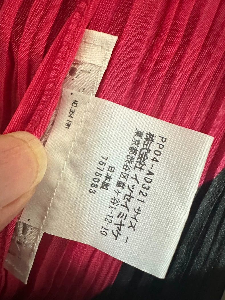 Issey Miyake Issey Miyake size:one size Ruby, red record, big pleated l Size S / US 4 / IT 40 - 4 Thumbnail