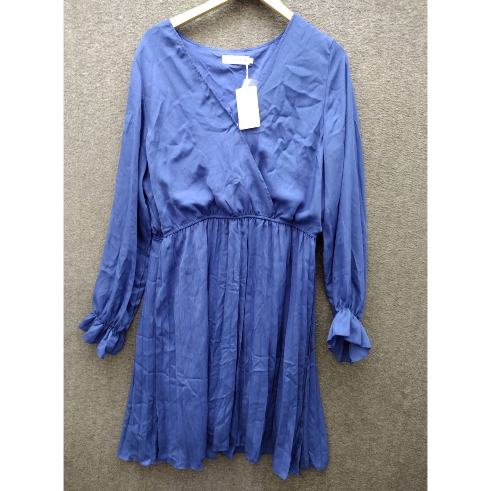 Vintage BBX Lephsnt Womens Navy Blue Casual V-Neck Pleated Bottom Wrap Dress 2XL Womens Navy Blue Casual V-Neck Wrap Dress 2XL Size 40" / US 18 - 2 Thumbnail