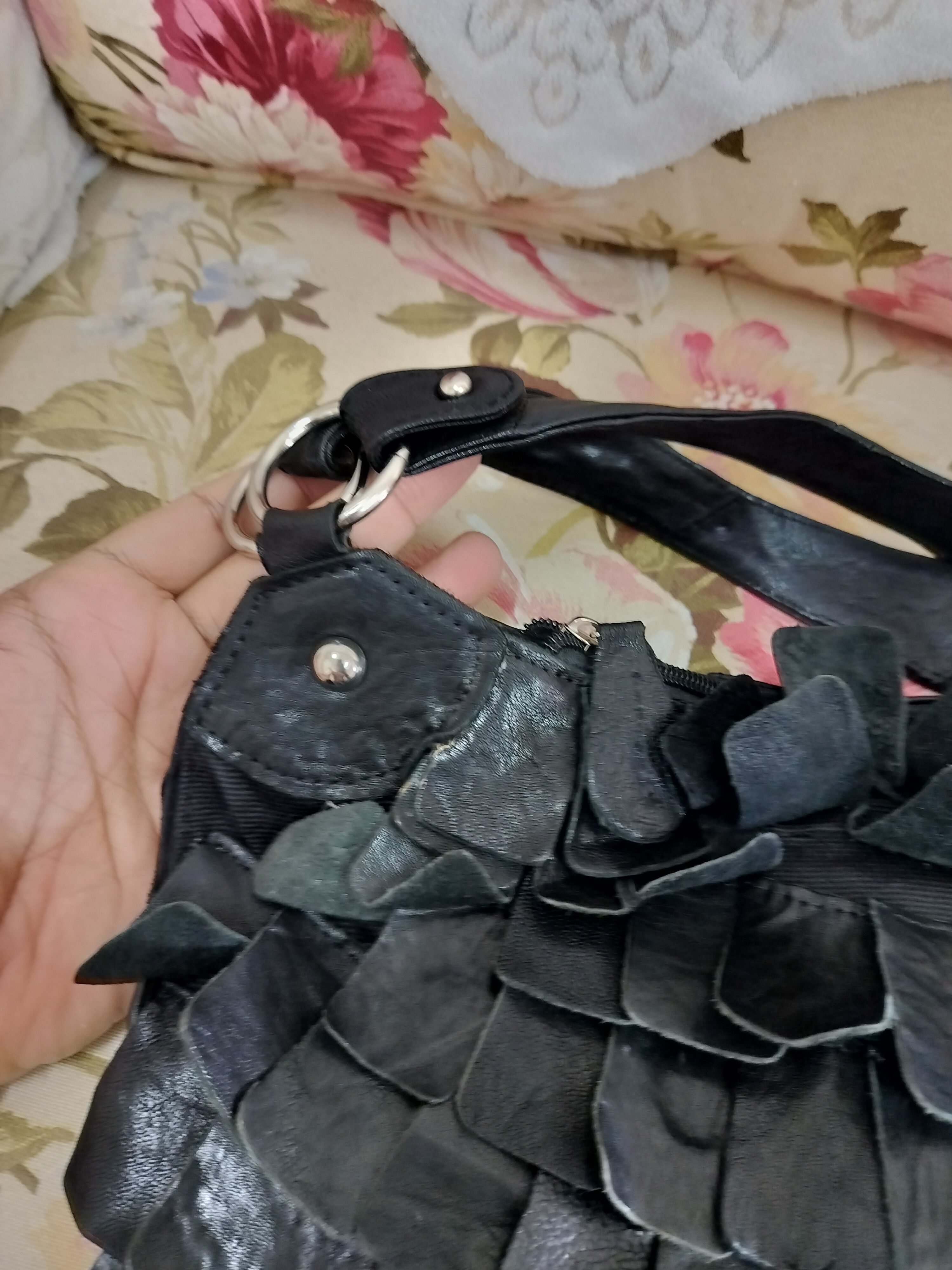 Leather Black Tiered Ruffle leather bag like Miu Miu CDG Size ONE SIZE - 5 Thumbnail