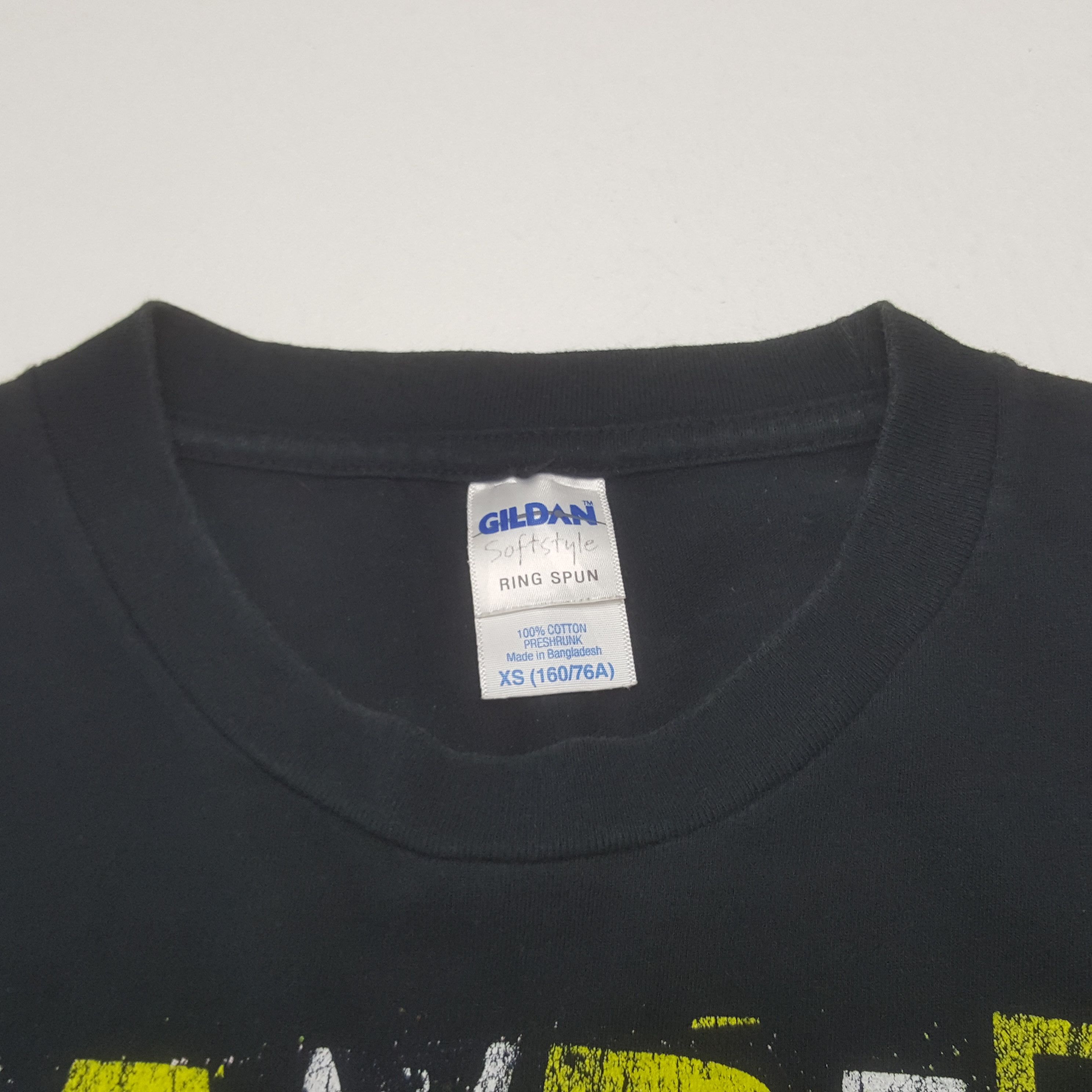 Other Vintage Avril Lavigne Tour T-shirt Size US S / EU 44-46 / 1 - 5 Thumbnail
