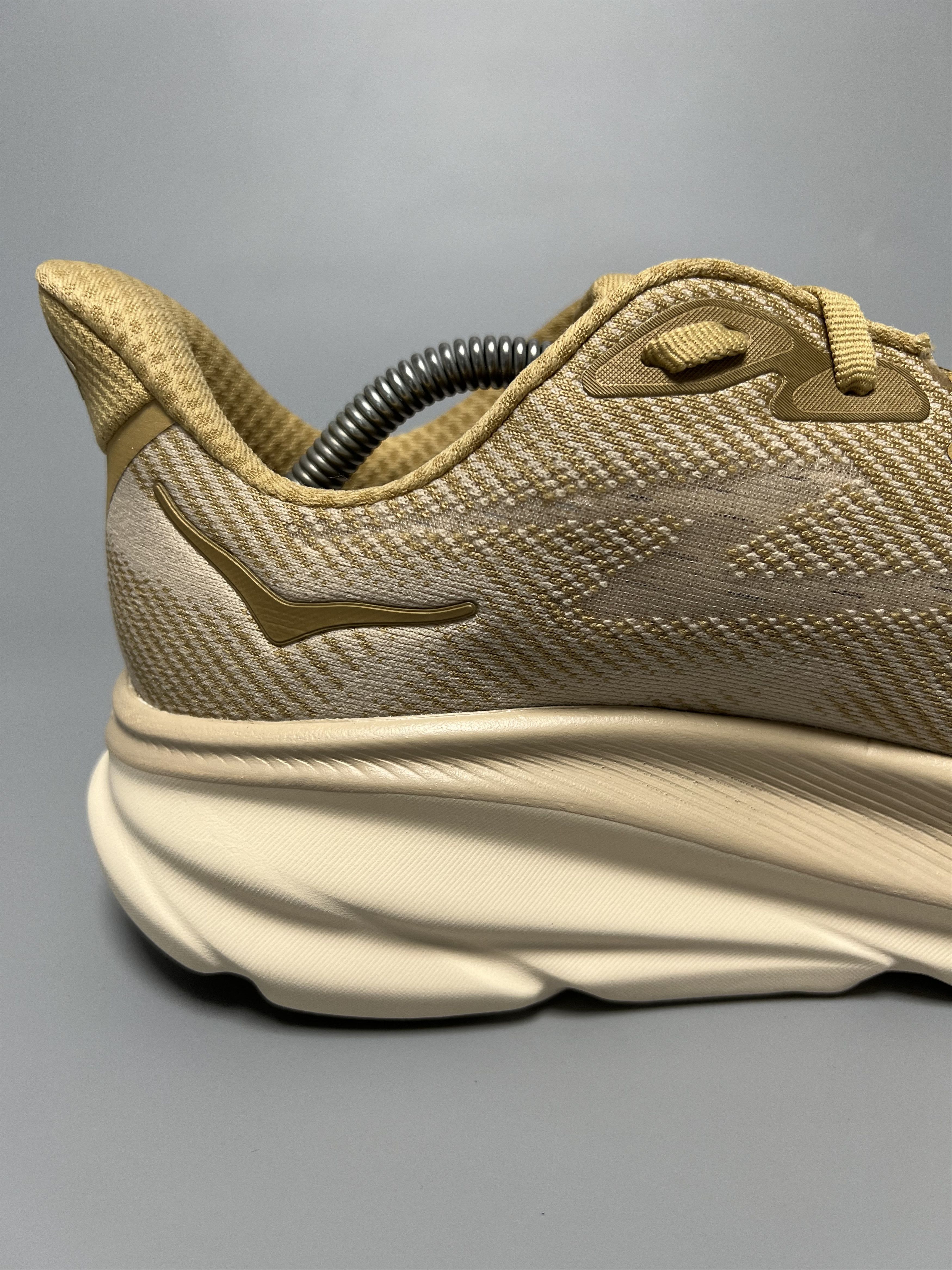 Hoka 9D Hoka One One Clifton 9 Running Shoes Walking Gym Size US 9 / EU 42 - 6 Thumbnail