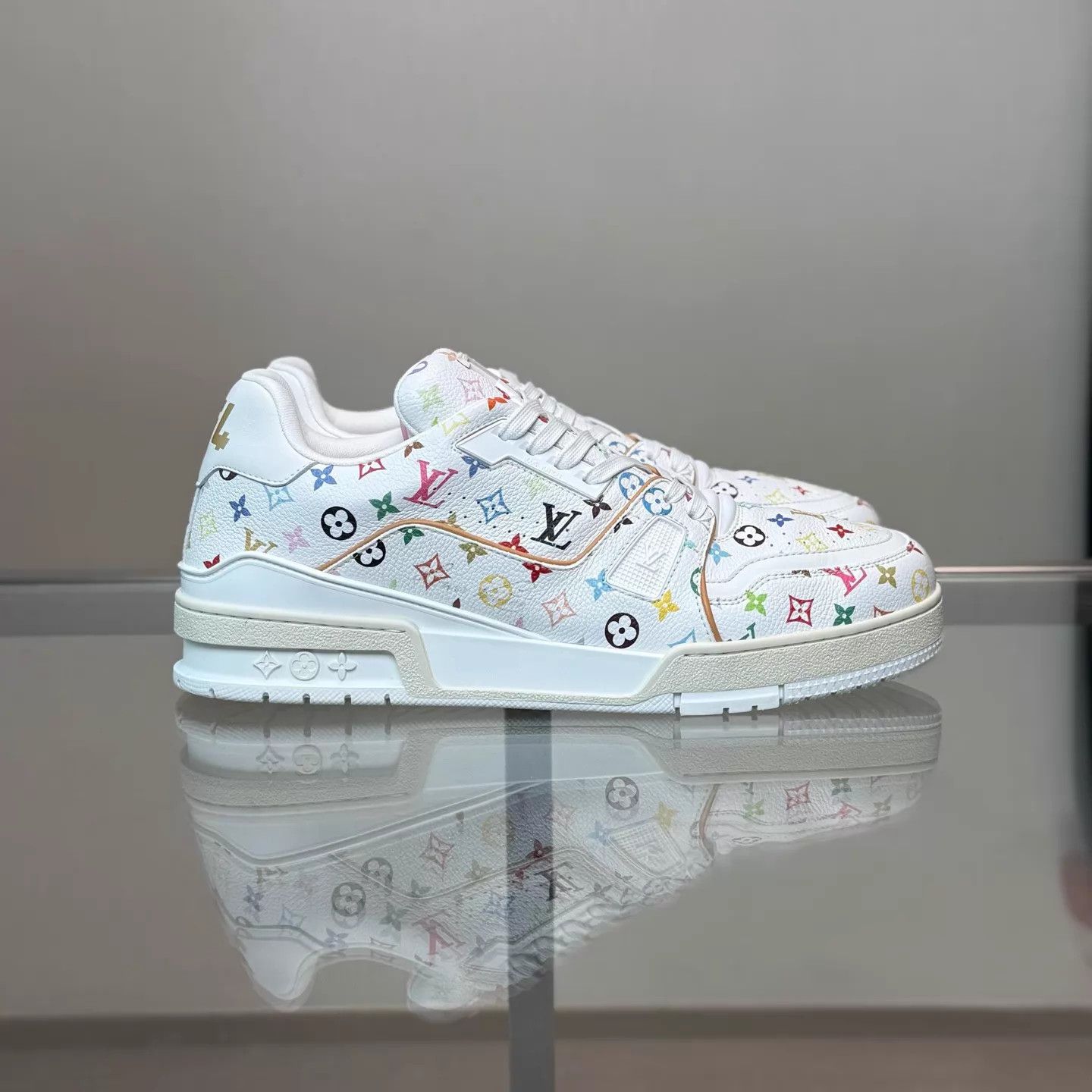Louis Vuitton LV x Takashi Murakami Trainer White Tri-Color UK9/43 99 Size US 10 / EU 43 - 3 Thumbnail