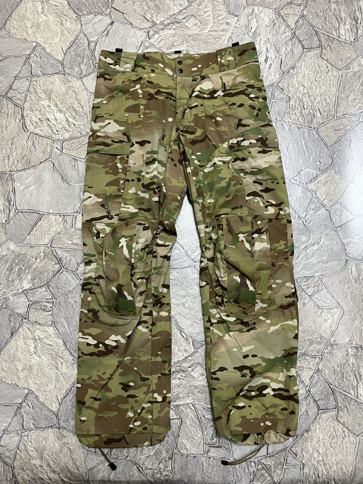 Arc'teryx Arcteryx Military Camo Pants Size US 34 / EU 50 - 1 Thumbnail