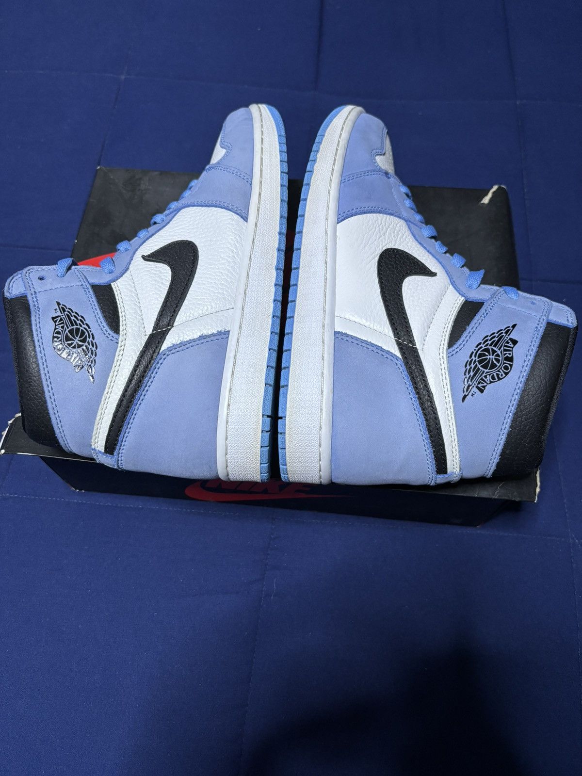 Jordan Brand Jordan 1 Retro High OG University Blue 2021 Size 10.5 Size US 10.5 / EU 43-44 - 2 Thumbnail