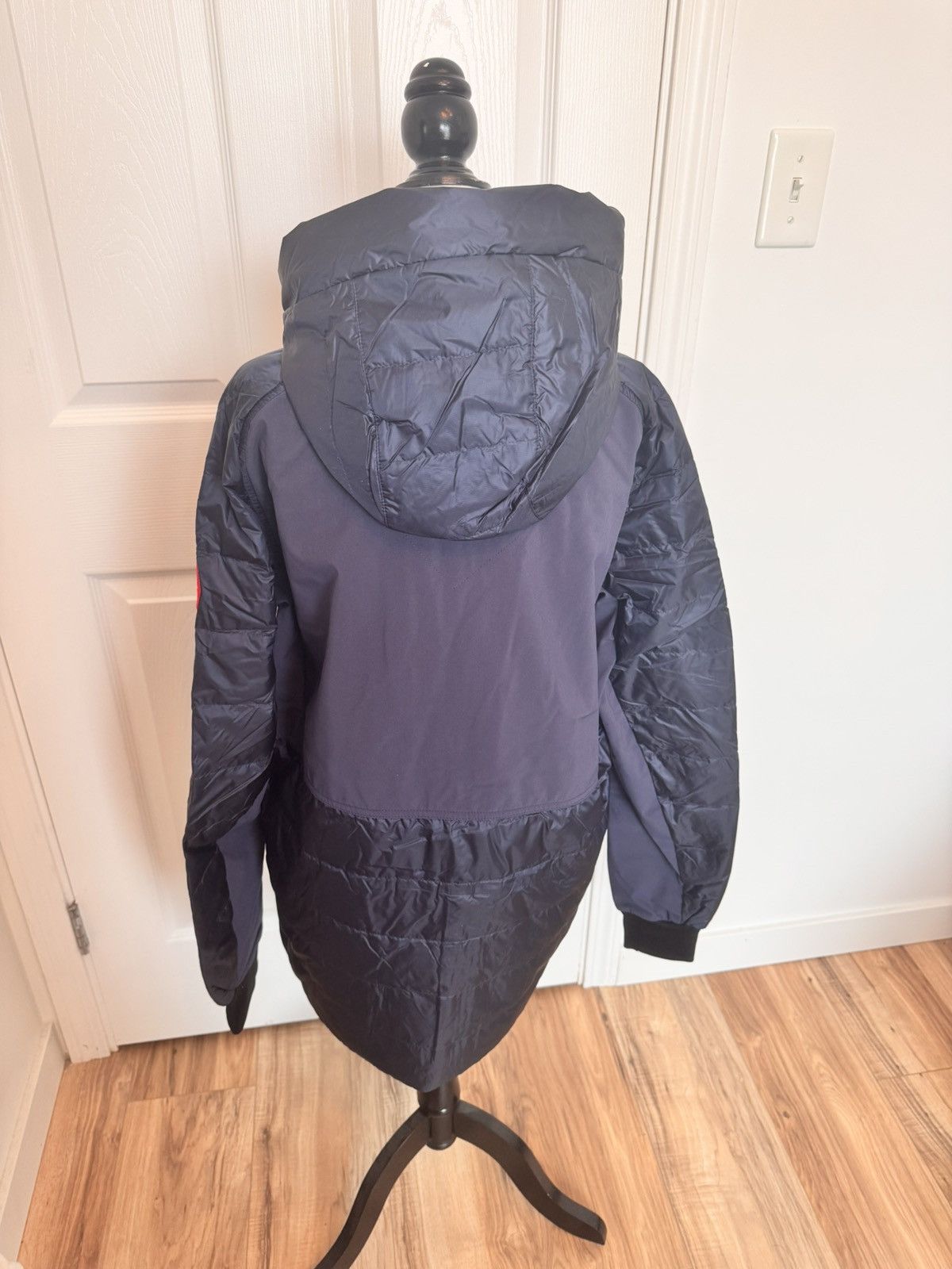 Canada Goose 🆕Canada Goose Hybridge Weyburn Men Hoody, size Medium Size US M / EU 48-50 / 2 - 4 Thumbnail