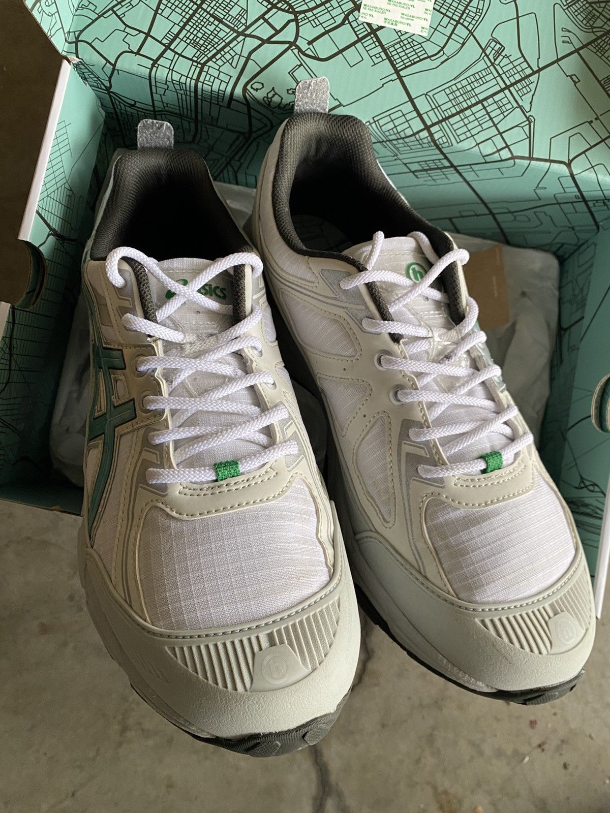 Asics × HIDDEN Hidden NY Asics Gel Venture 6 Shield NYC Size US 9 / EU 42 - 8 Thumbnail