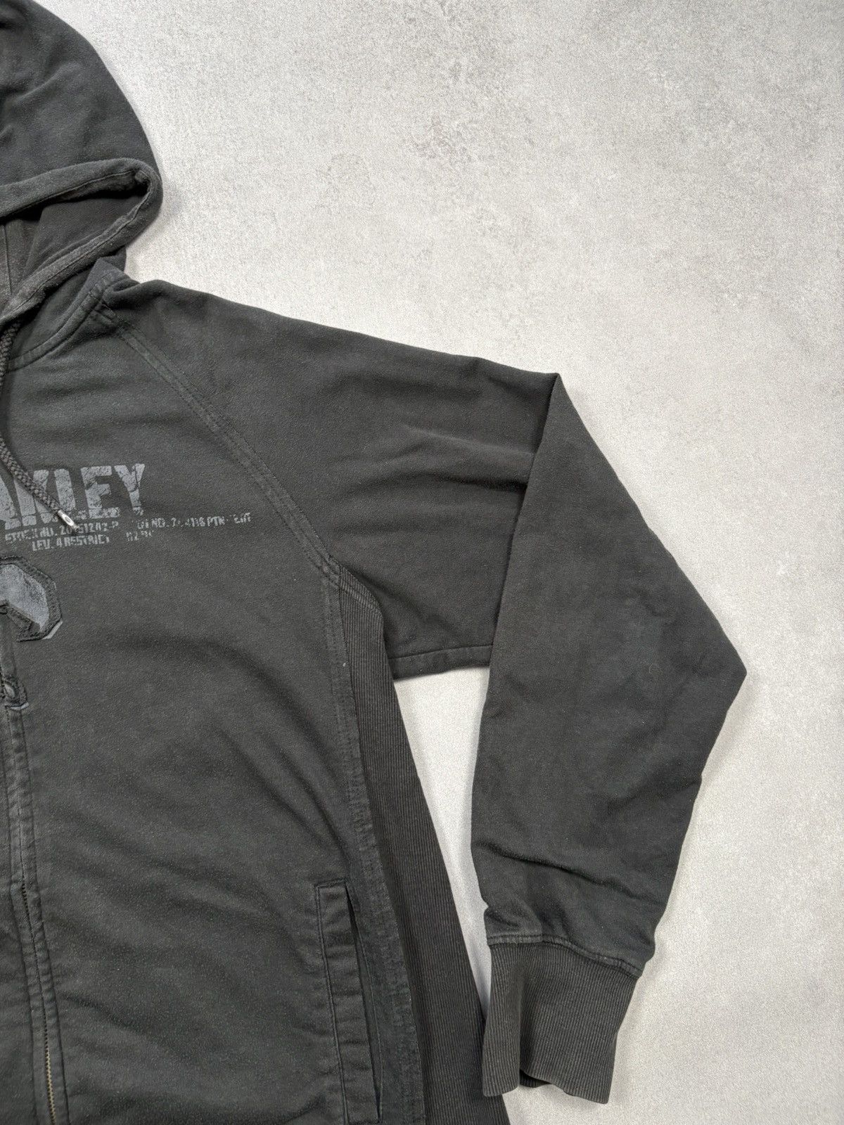 Oakley Vintage 00s Oakley Full Zip Hoodie Black Eagle Print Y2K Size US XL / EU 56 / 4 - 2 Thumbnail
