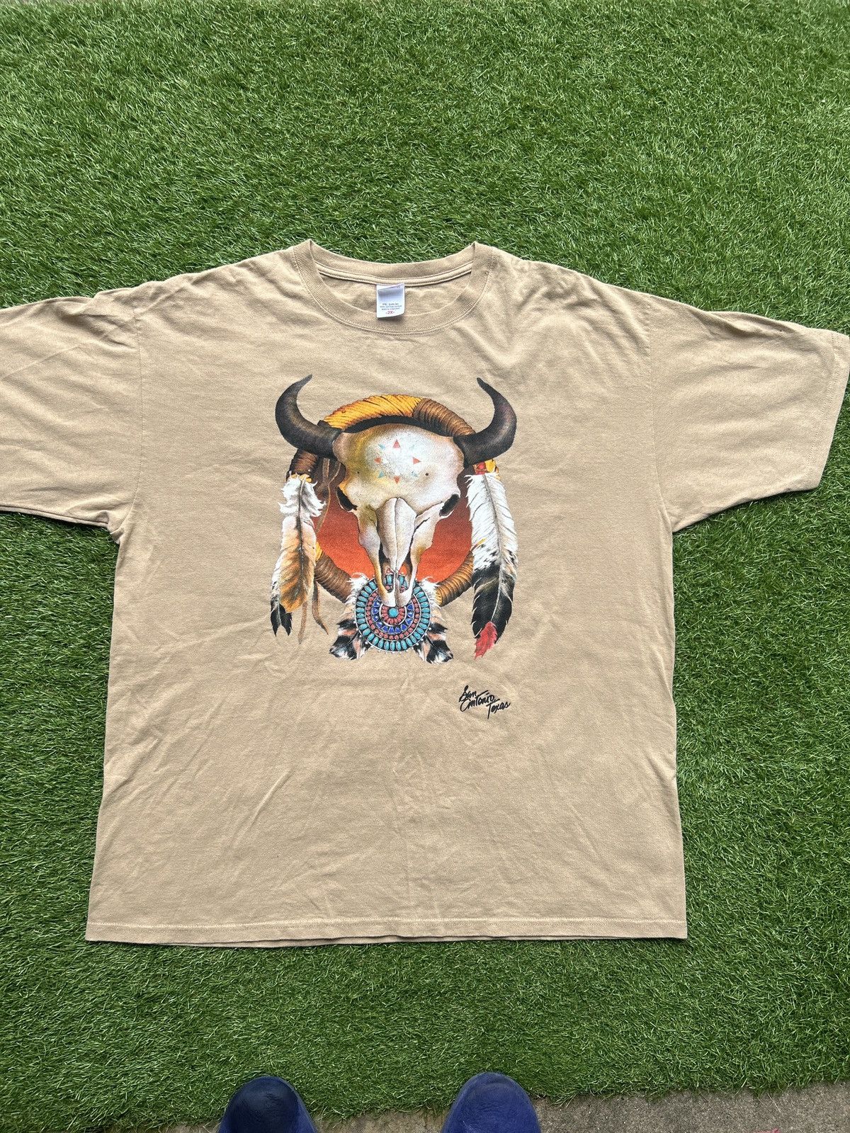 Vintage Vintage 90s San Antonio Texas Buffalo Skull Graphic T-Shirt Size US XXL / EU 58 / 5 - 1 Thumbnail
