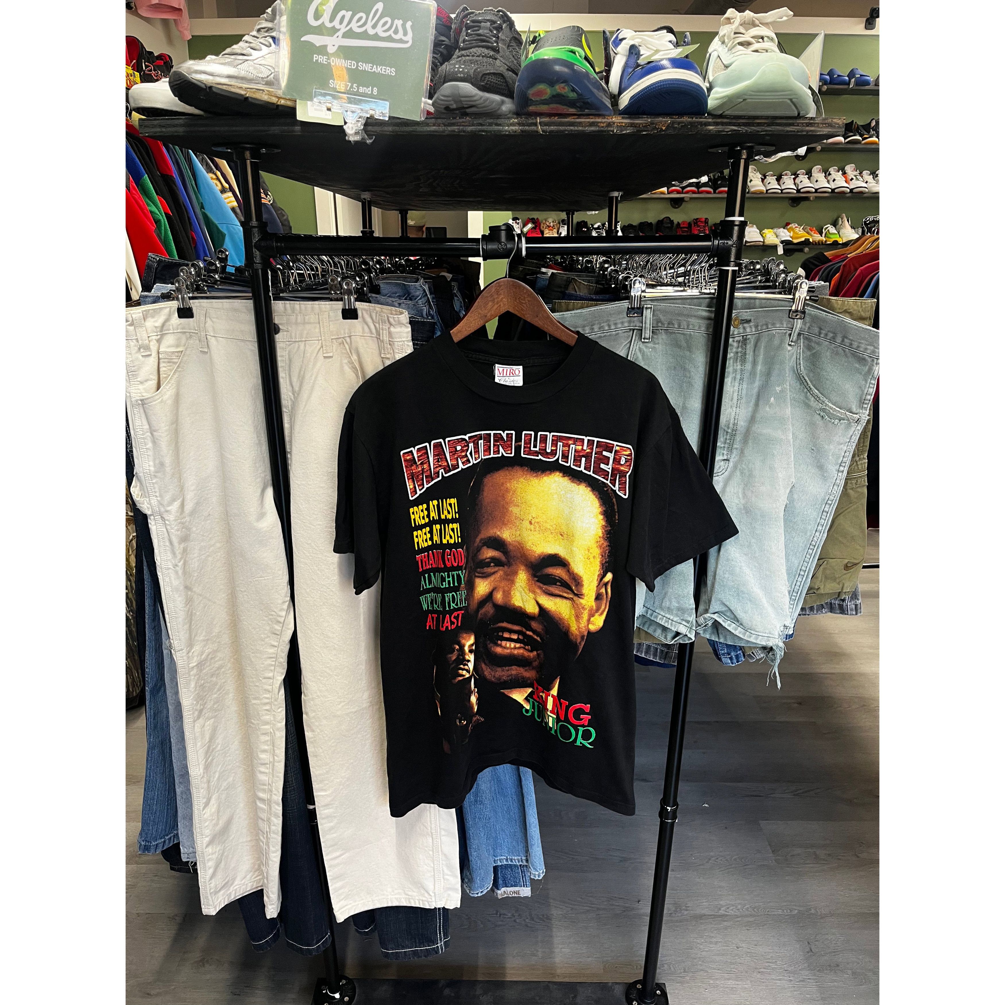 Vintage Vintage Martin Luther King JR Rap Tee Size US M / EU 48-50 / 2 - 1 Thumbnail
