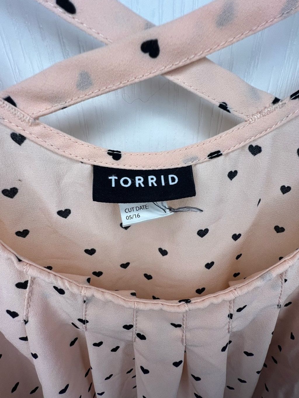 Torrid Torrid Heart Pattern Spaghetti Strap Tank With Cross Back Size XXL / US 16-18 / IT 52-54 - 4 Thumbnail