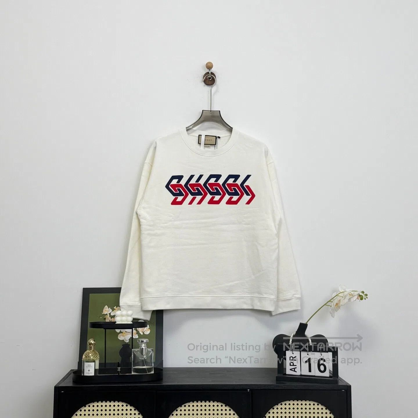 Gucci Guicci Mirror Logo Hoodie| Size US M / EU 48-50 / 2 - 1 Thumbnail