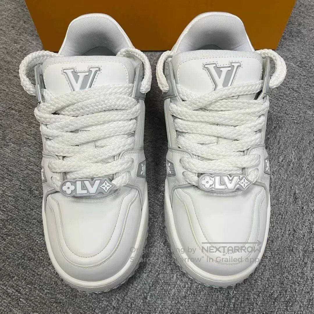 Louis Vuitton Louis Vuitton White Lowtop Leather Sneakers. Size US 7.5 / EU 40-41 - 1 Thumbnail