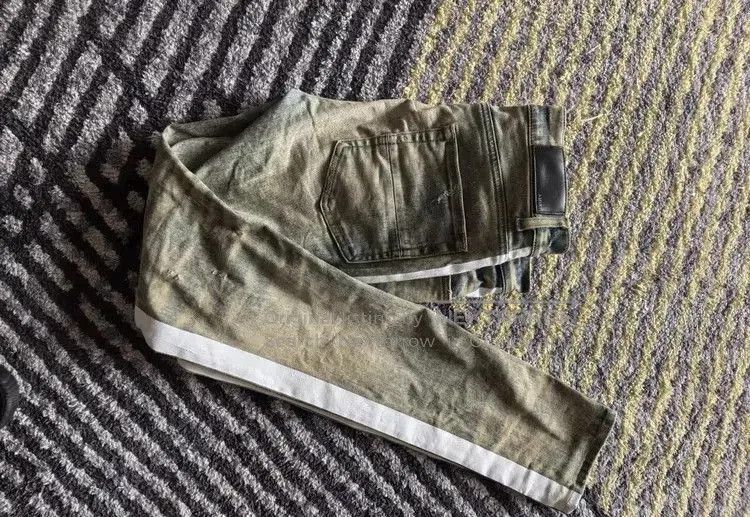 Amiri Sz 33 Amiri Side Stripe Distressed Denim. Size US 33 - 3 Thumbnail