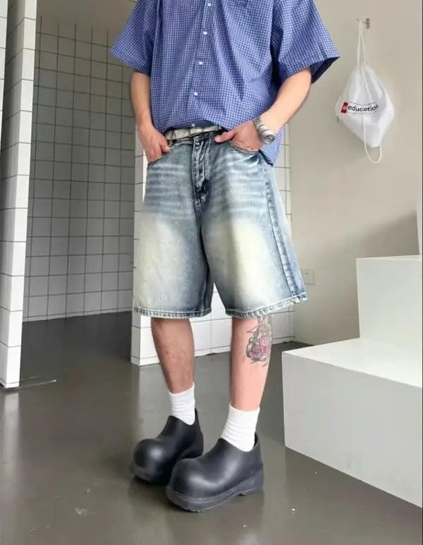 Japanese Brand VIBE Blue washed vintage distressed denim shorts y2k Size US 32 / EU 48 - 2 Thumbnail