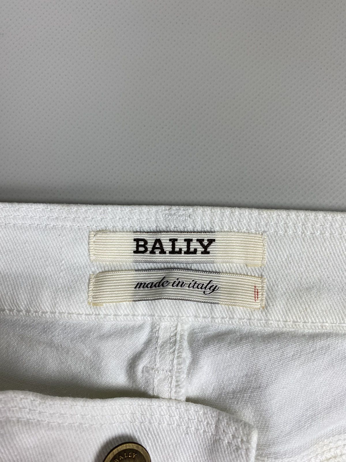 Bally Bally Ladies denim jeans size US 10 IT 44 white Size 32" / US 10 / IT 46 - 18 Thumbnail