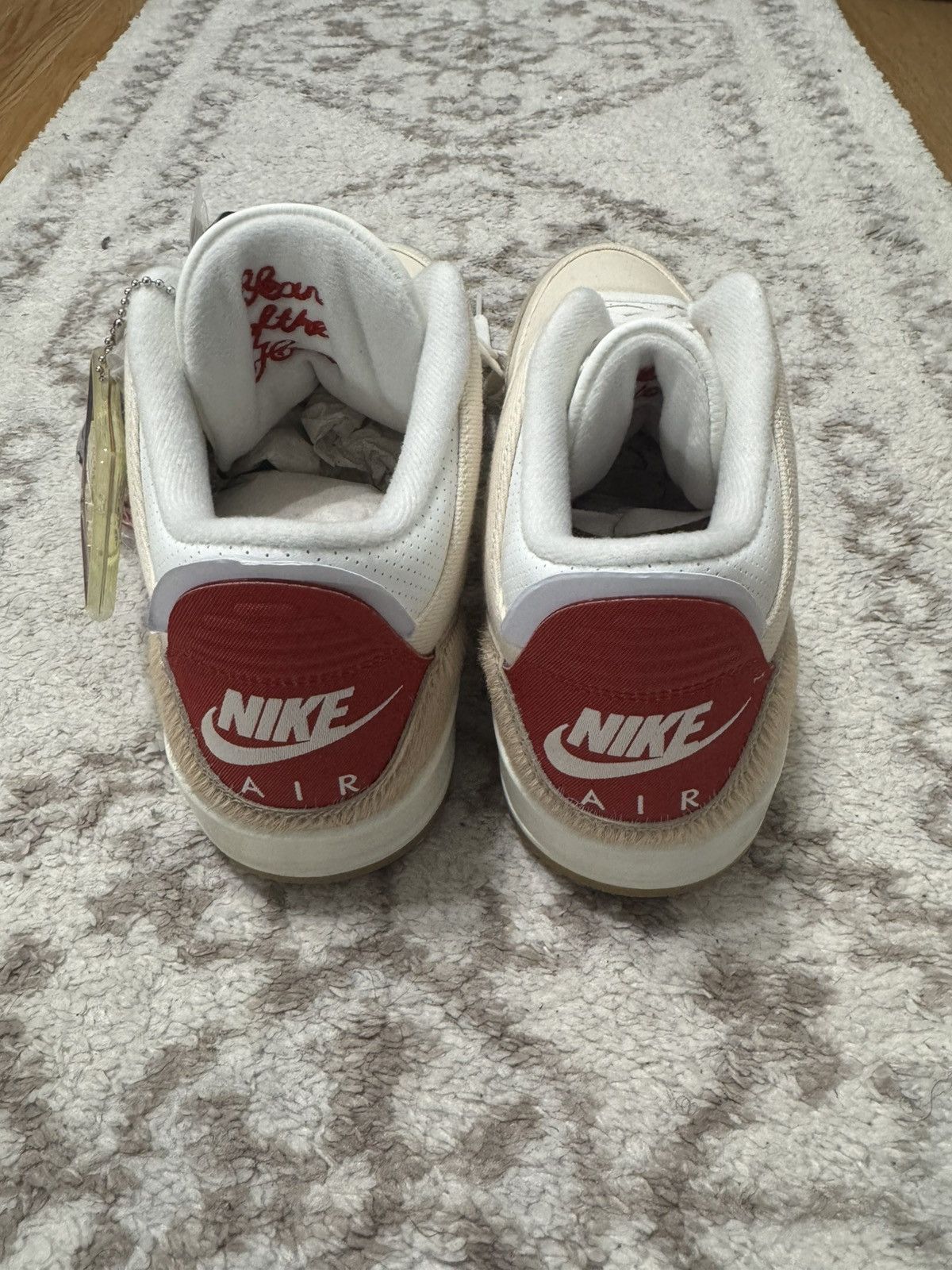 Jordan Brand × Levi's Levi’s x Air Jordan 3 Retro (Lunar New Year) Size US 10.5 / EU 43-44 - 4 Thumbnail