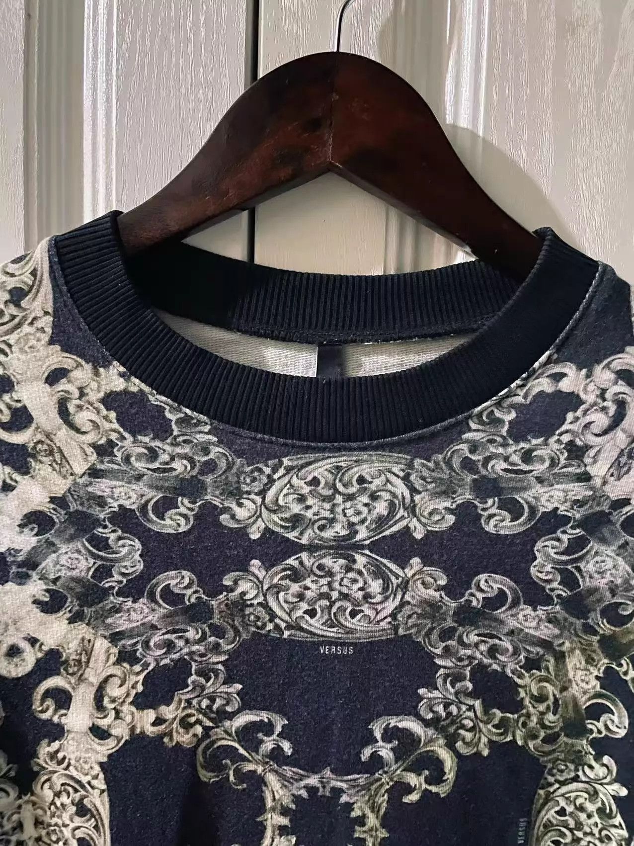 Versace Versace Runway Full Baroque Print Hoodie S Size US S / EU 44-46 / 1 - 3 Thumbnail