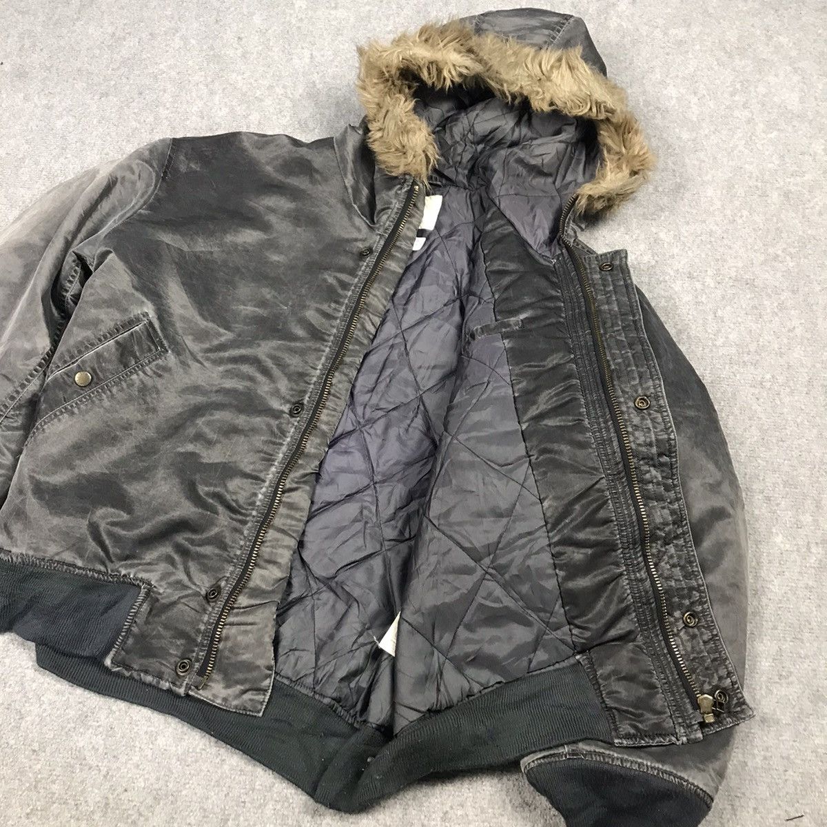 Japanese Brand MA-1 STYLE BOMBER MILITARY FUR HOODIES JACKET Size US M / EU 48-50 / 2 - 8 Thumbnail