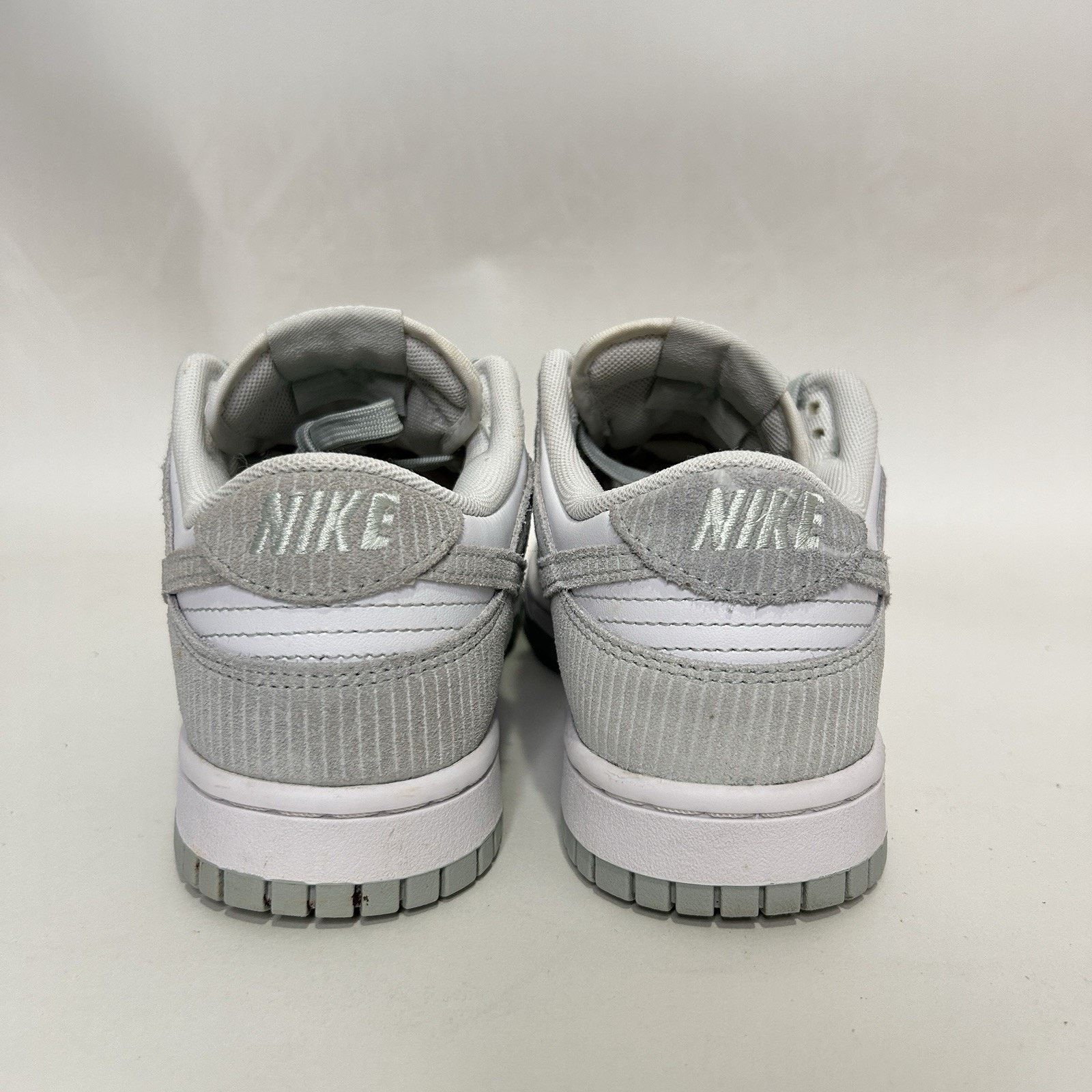 Nike Nike Dunk Low WMNS “Light Silver Corduroy” Size US 8.5 / IT 38.5 - 5 Thumbnail