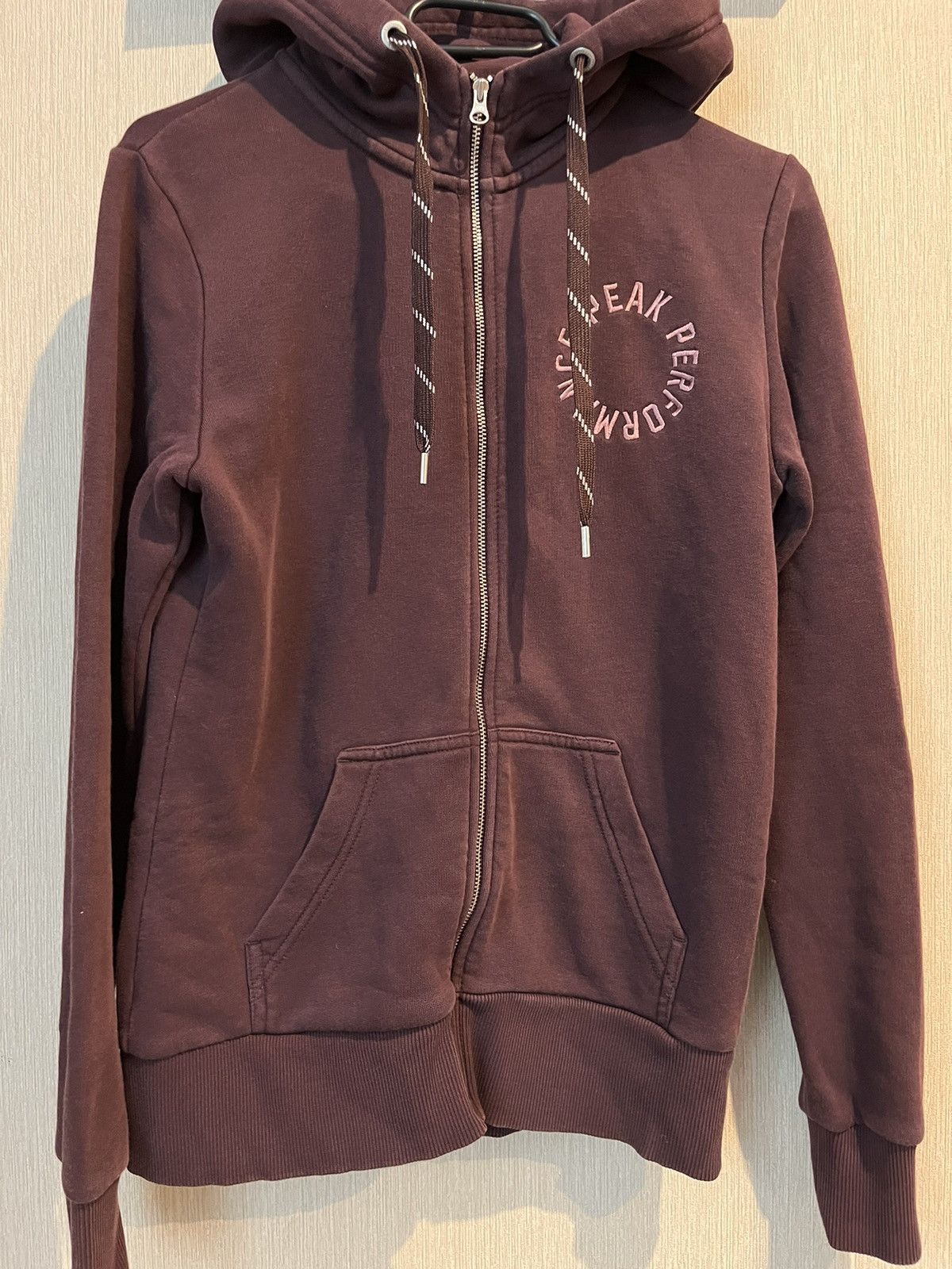 Peak Performance Peak Performance zip-up hoodie Size M / US 6-8 / IT 42-44 - 1 Thumbnail