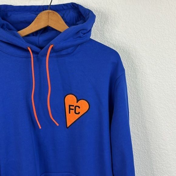 Flight Club Flight Club X Nina Chanel Heart Hoodie Collab Limited Editio Size US XL / EU 56 / 4 - 1 Thumbnail