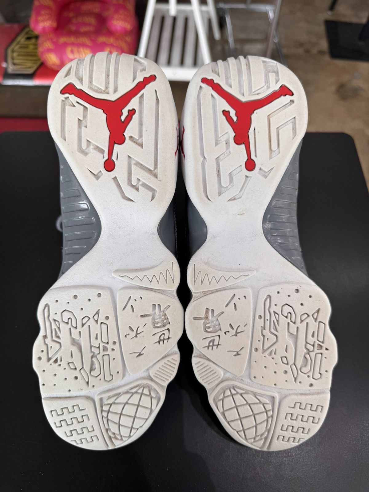 Jordan Brand Air Jordan 9 Fire Red Size 7Y (2022) Size US 6 / EU 39 - 8 Thumbnail